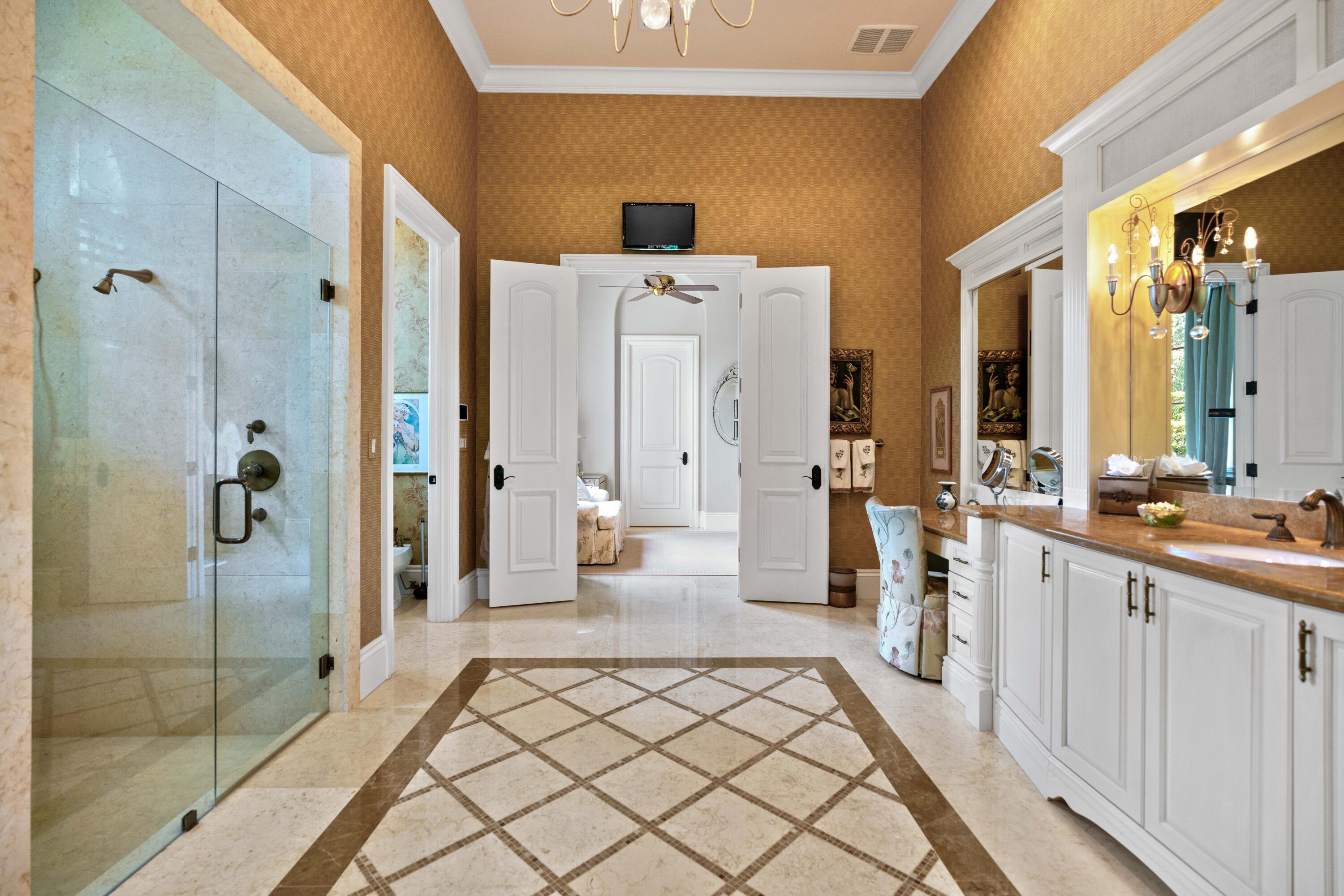 OLD PALM - Residential