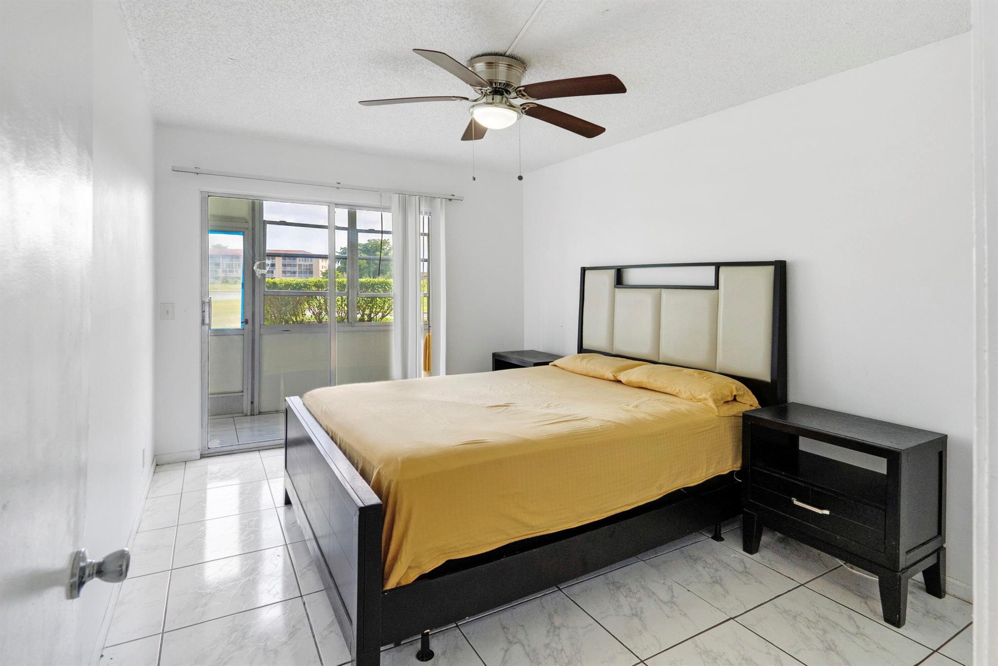 NEW HAMPTON AT CENTURY VI - Residential