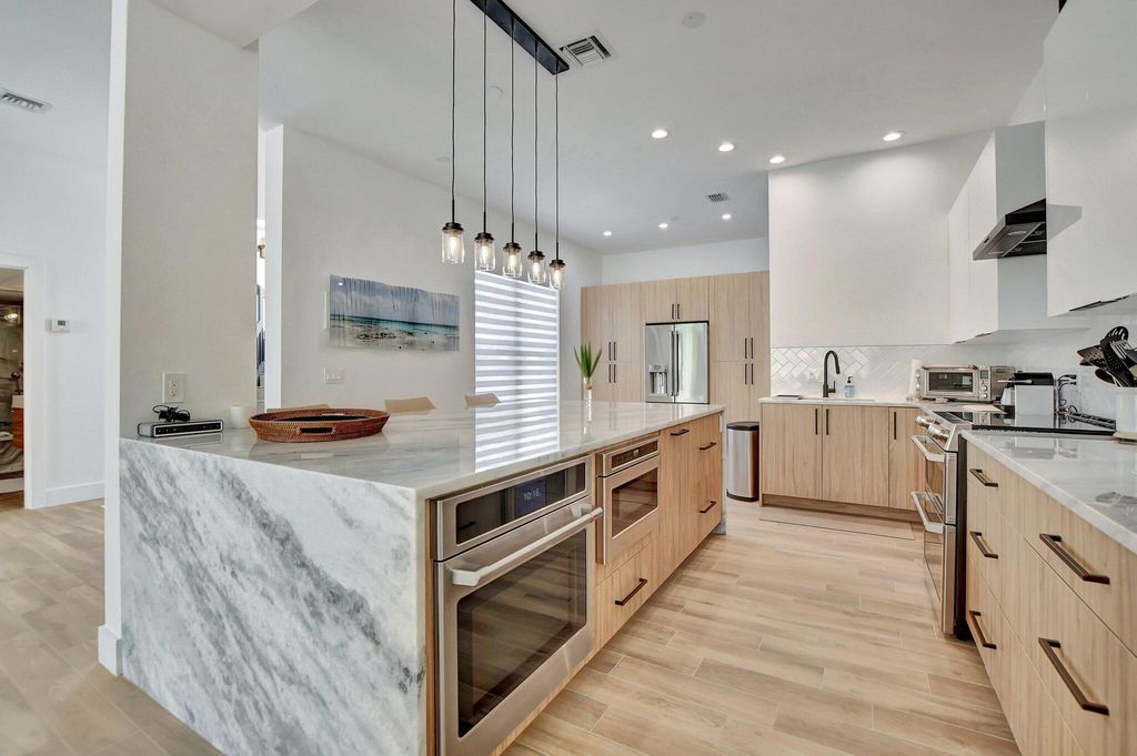 Photo of 7477 Campo Florido, Boca Raton, FL 33433 (MLS # B26013116)