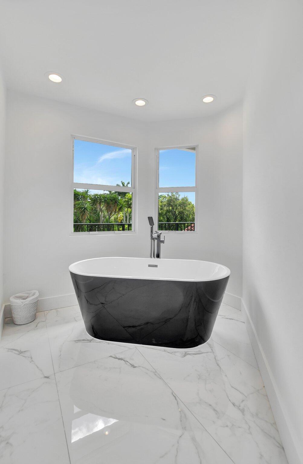 LOS RAYOS DE SOL - Residential