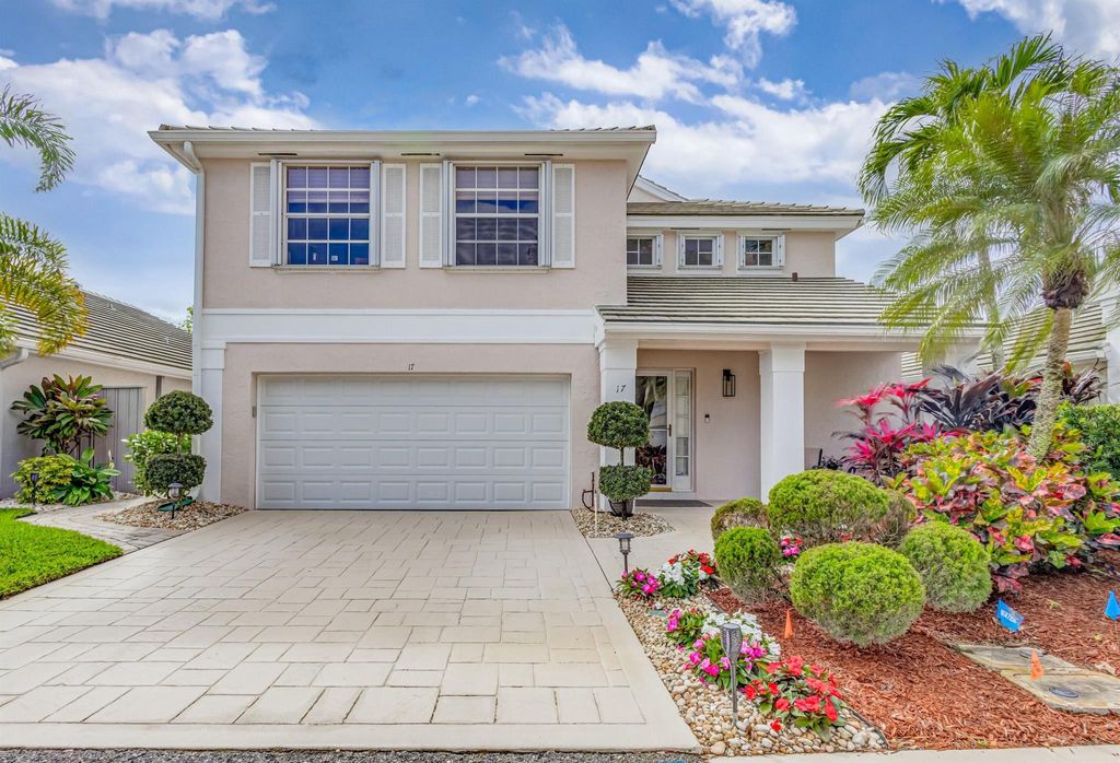 Photo of 17 Commodore Place, Palm Beach Gardens, FL 33418 (MLS # R10961446)