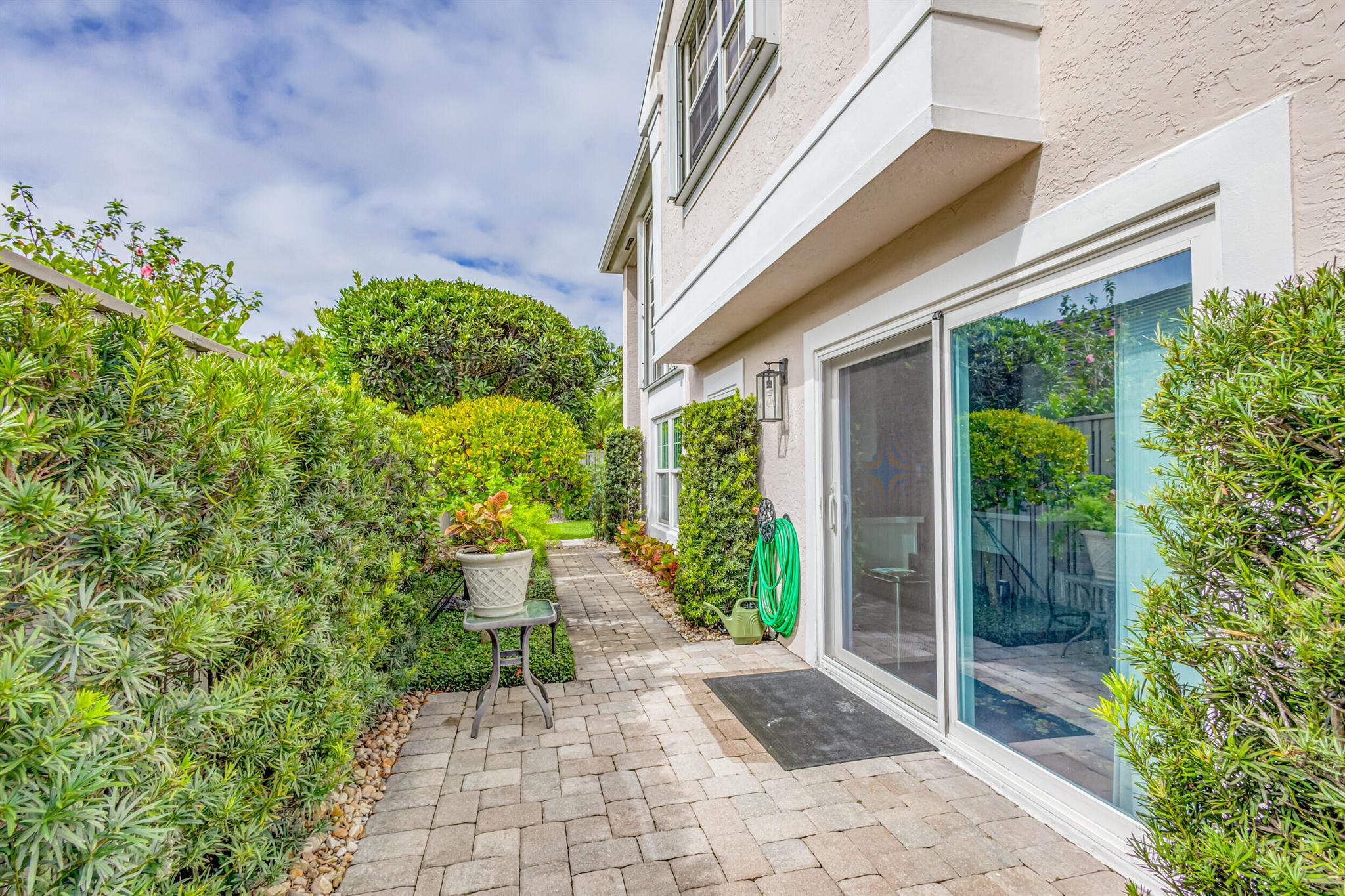 BRISTOL CLUB AT PGA NATL - Residential