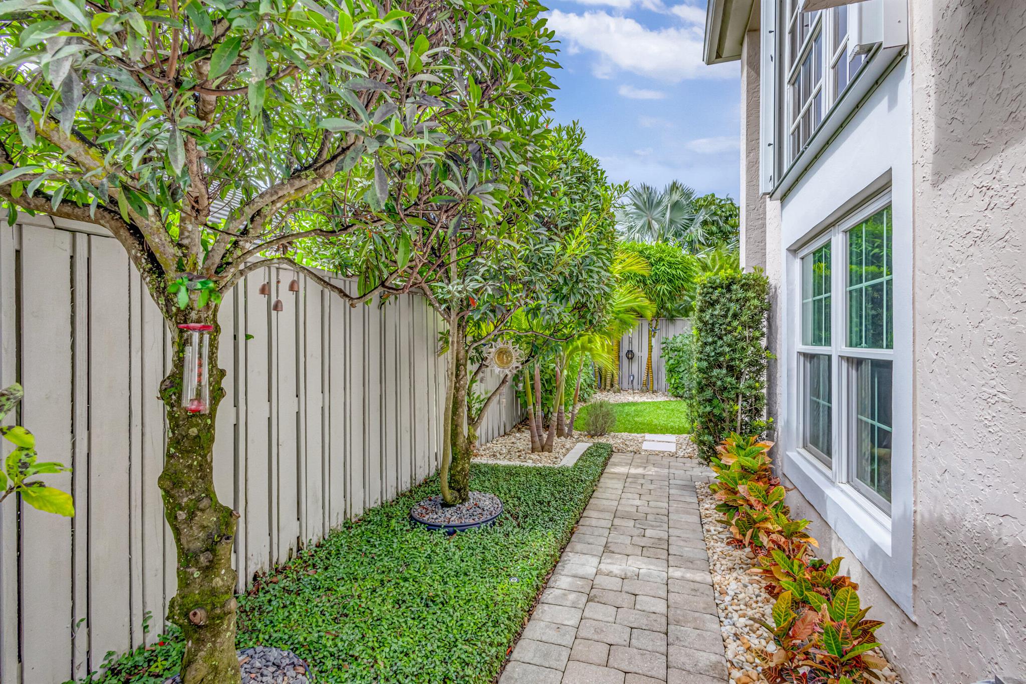 BRISTOL CLUB AT PGA NATL - Residential