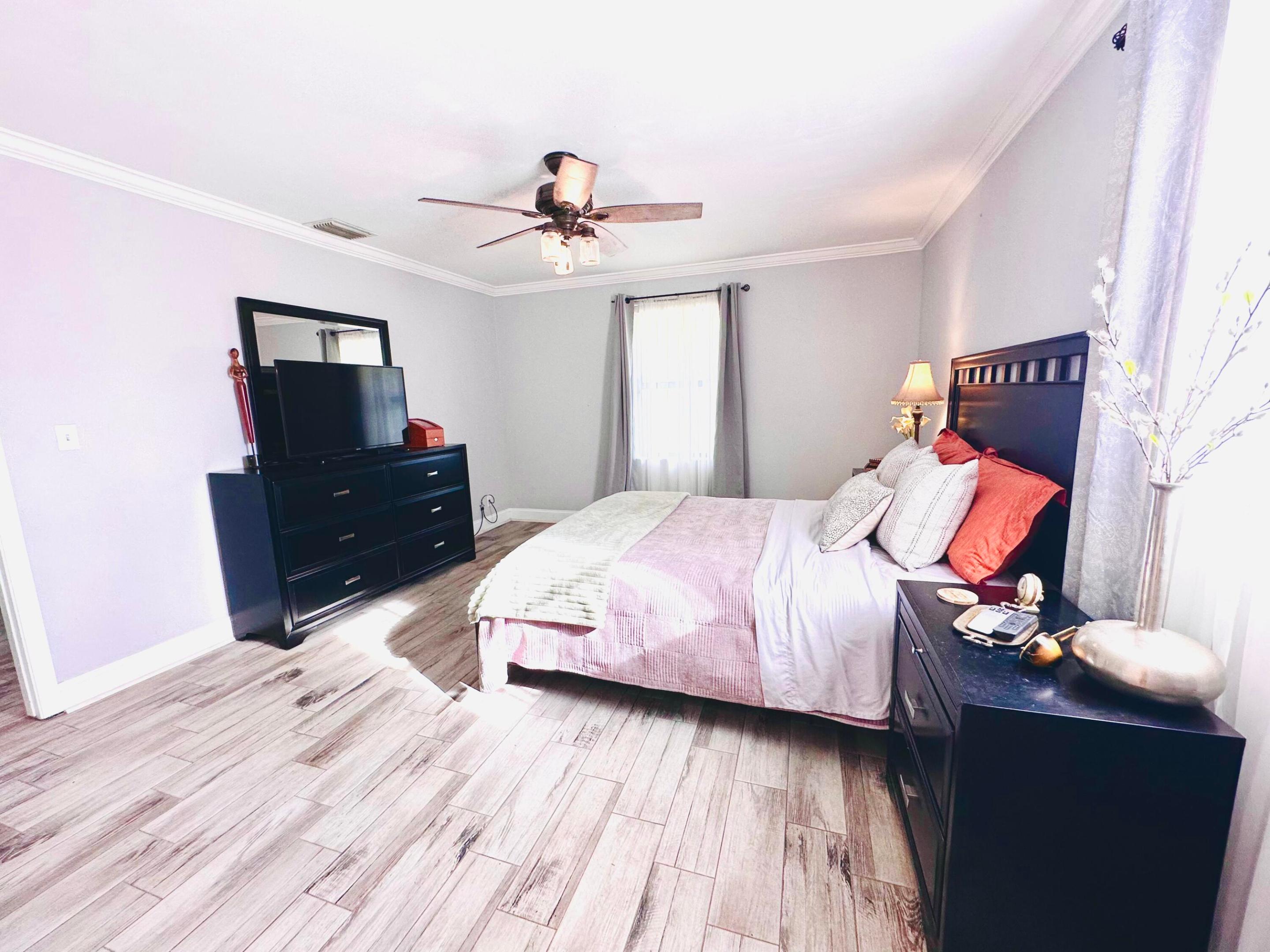 Acreage - Residential