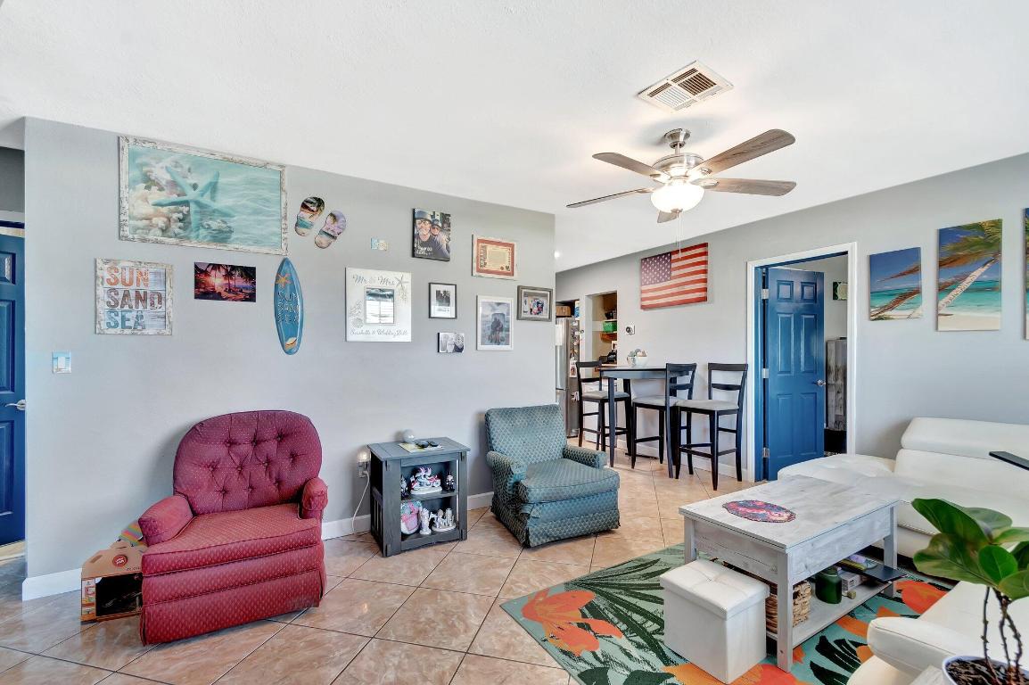 SEMINOLE MANOR 2 - Residential