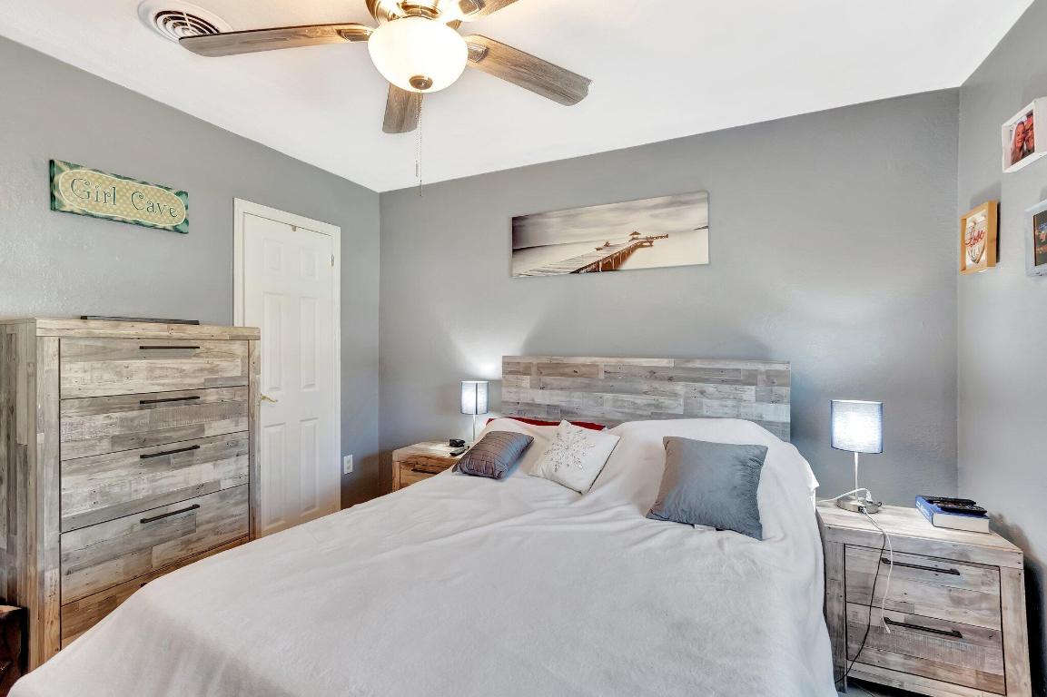 SEMINOLE MANOR 2 - Residential