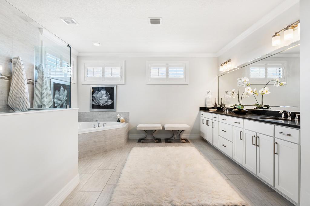 SONOMA ISLES - Residential