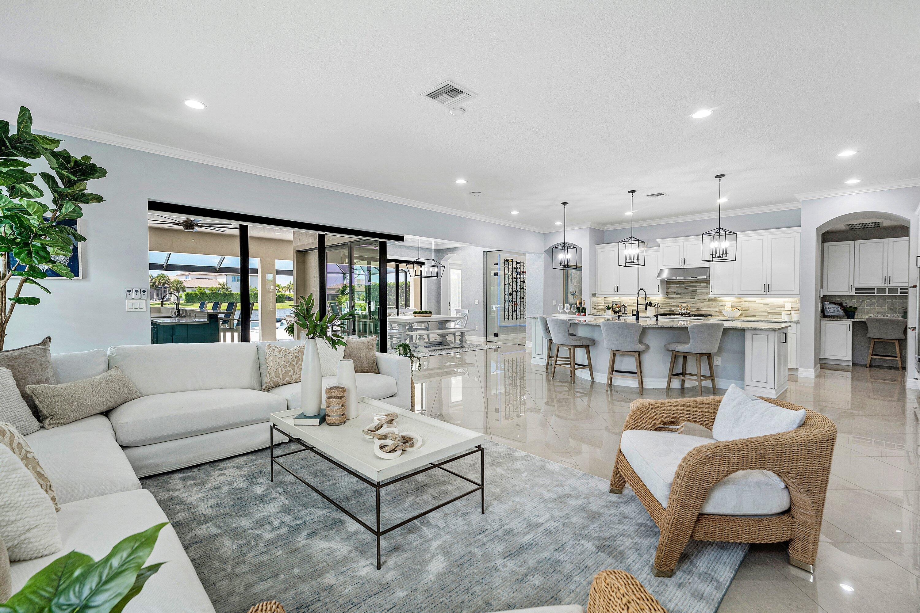 SONOMA ISLES - Residential