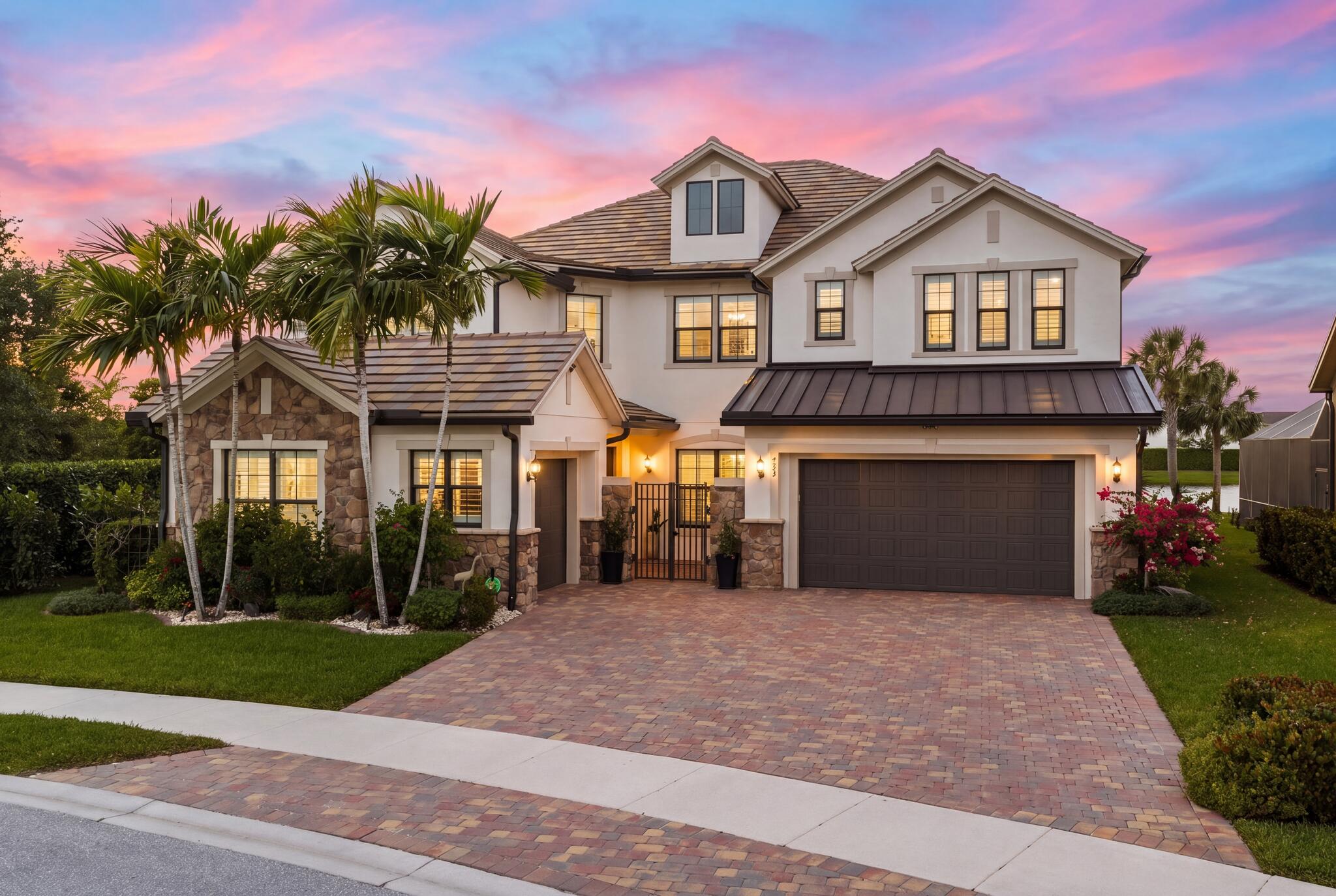 SONOMA ISLES - Residential