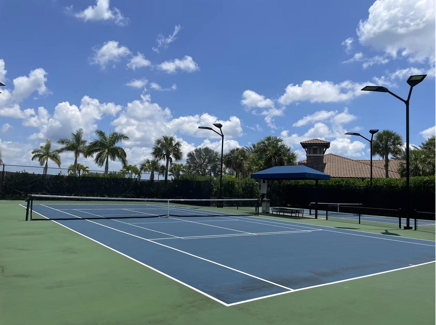 SONOMA ISLES - Residential
