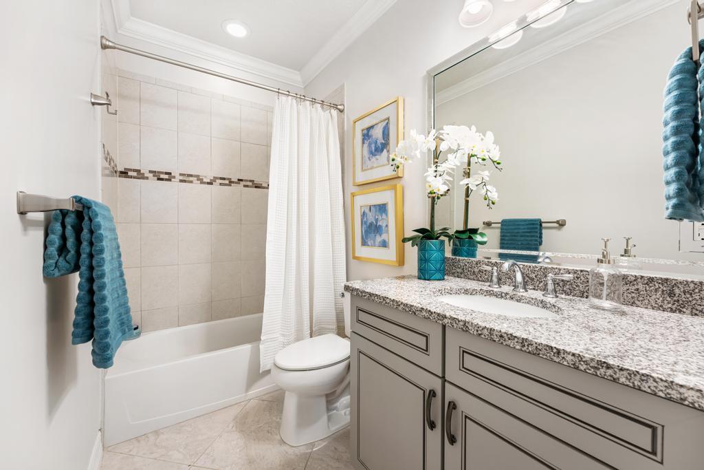 SONOMA ISLES - Residential