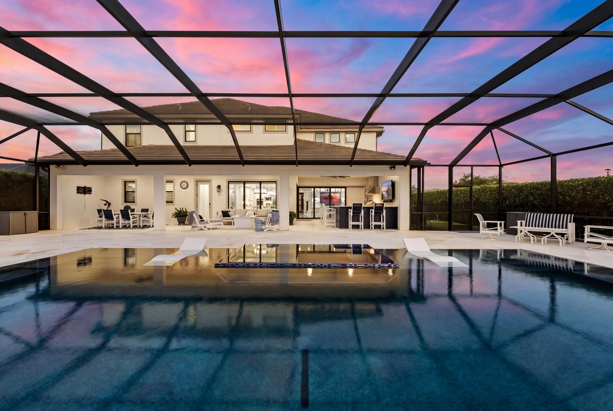 SONOMA ISLES - Residential