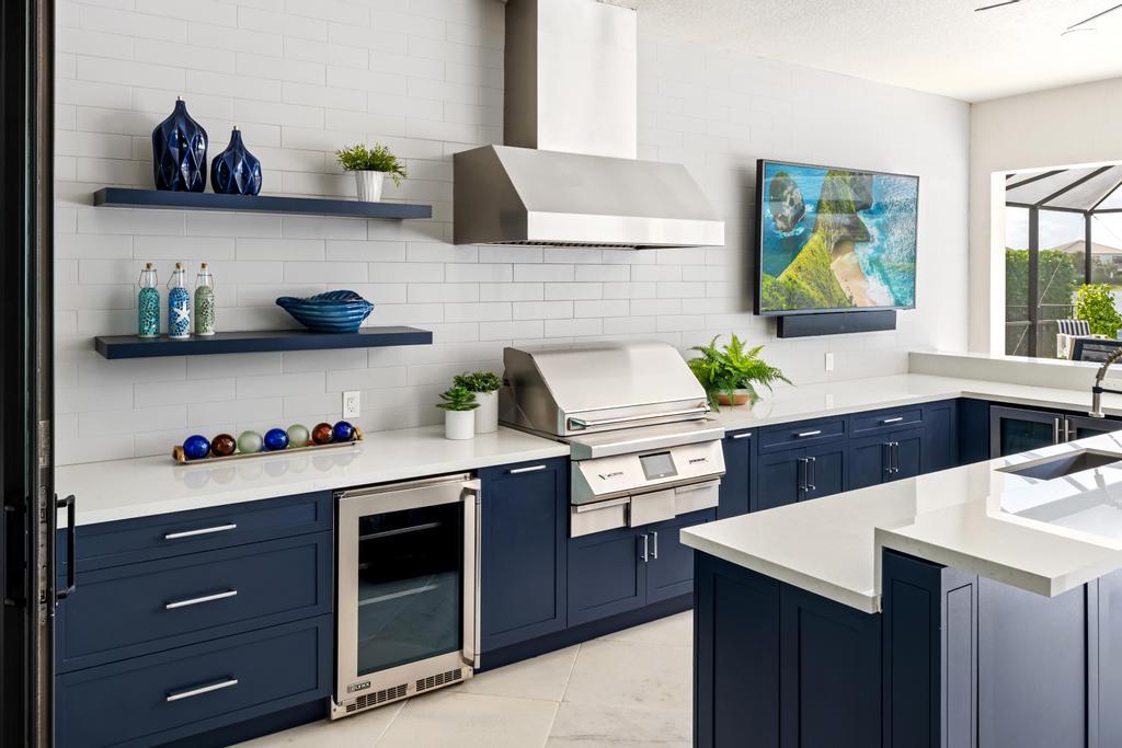 SONOMA ISLES - Residential