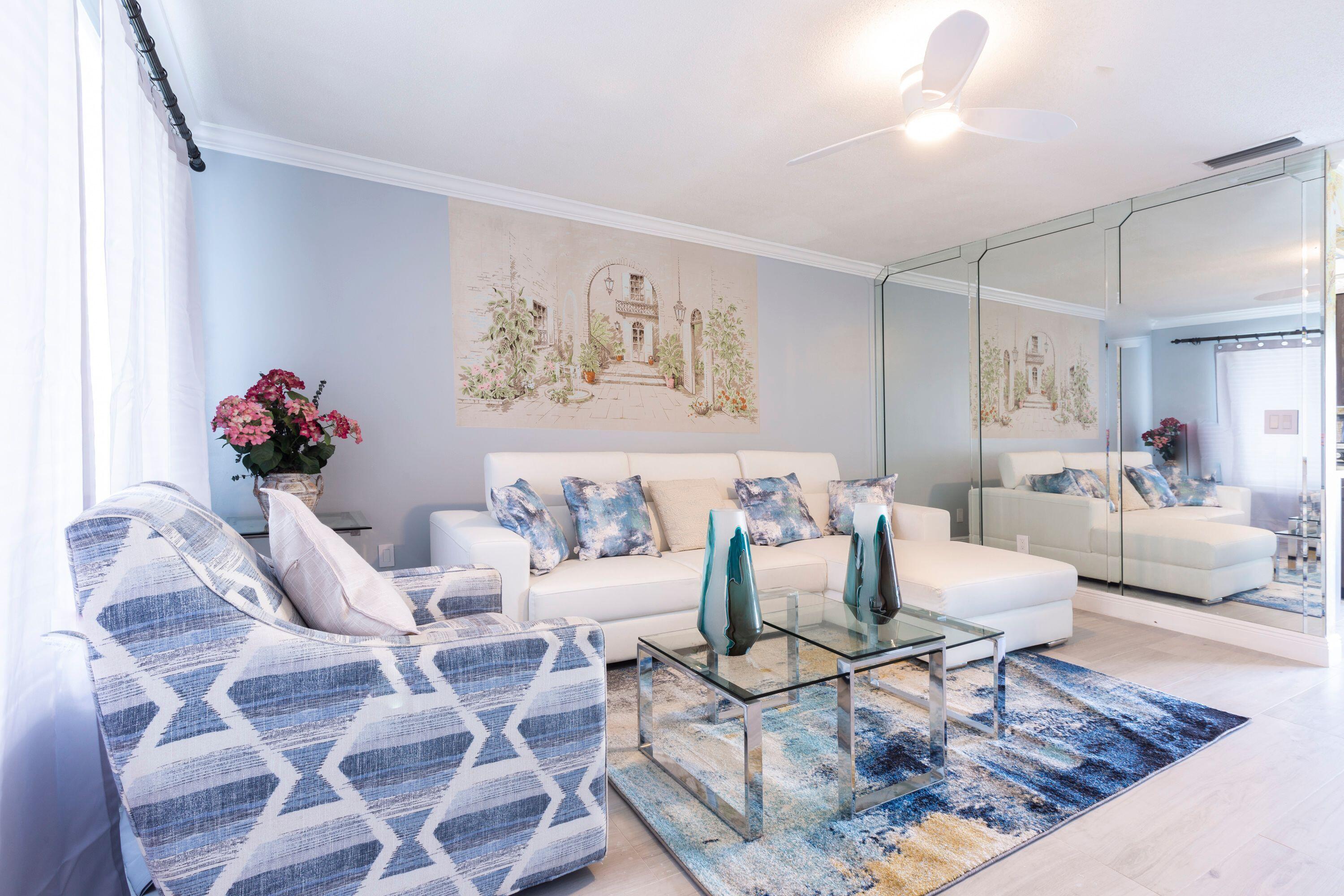 PALM BEACH GARDENS ESTATES - Residential Lease