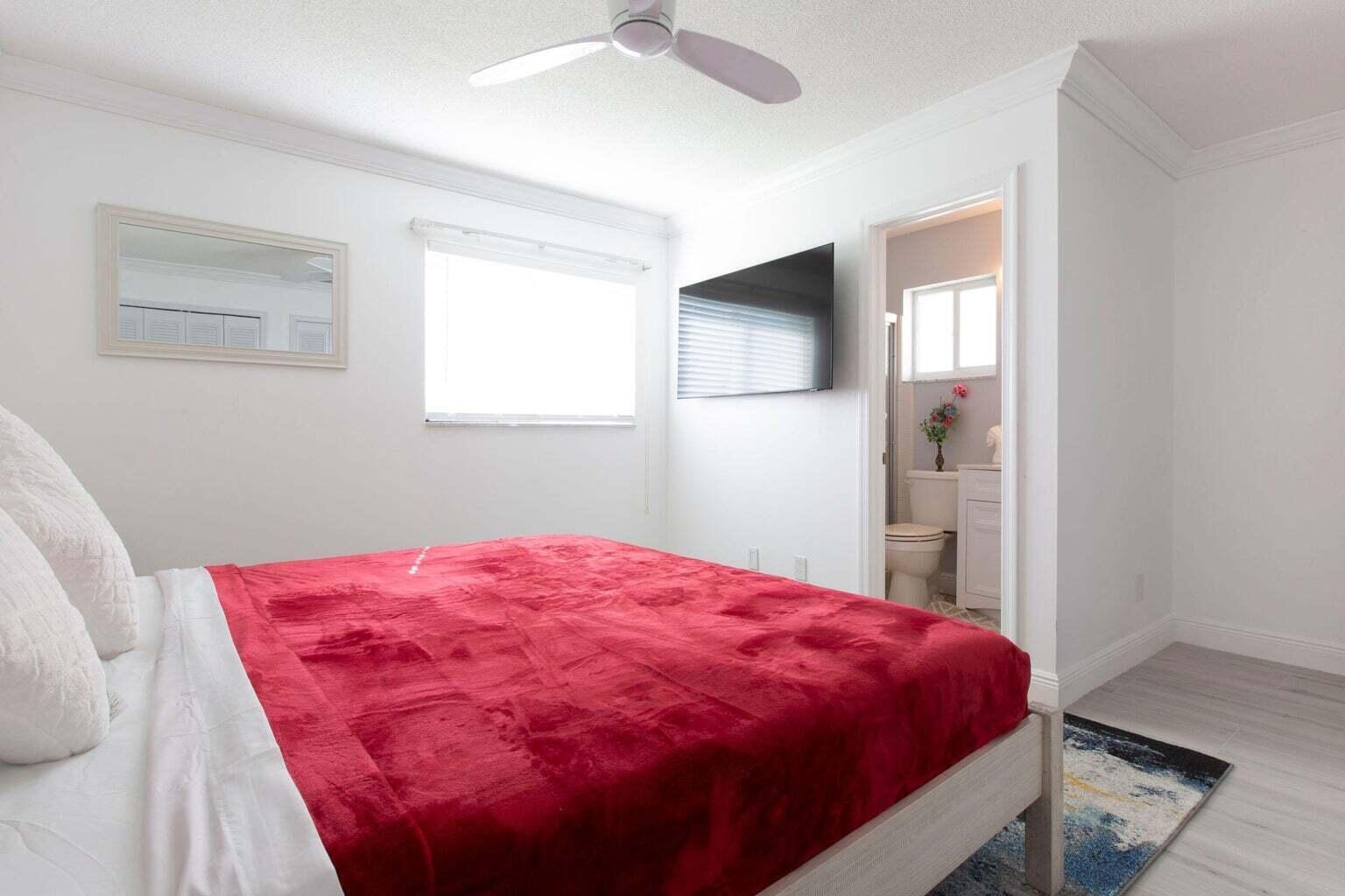 PALM BEACH GARDENS ESTATES - Residential Lease