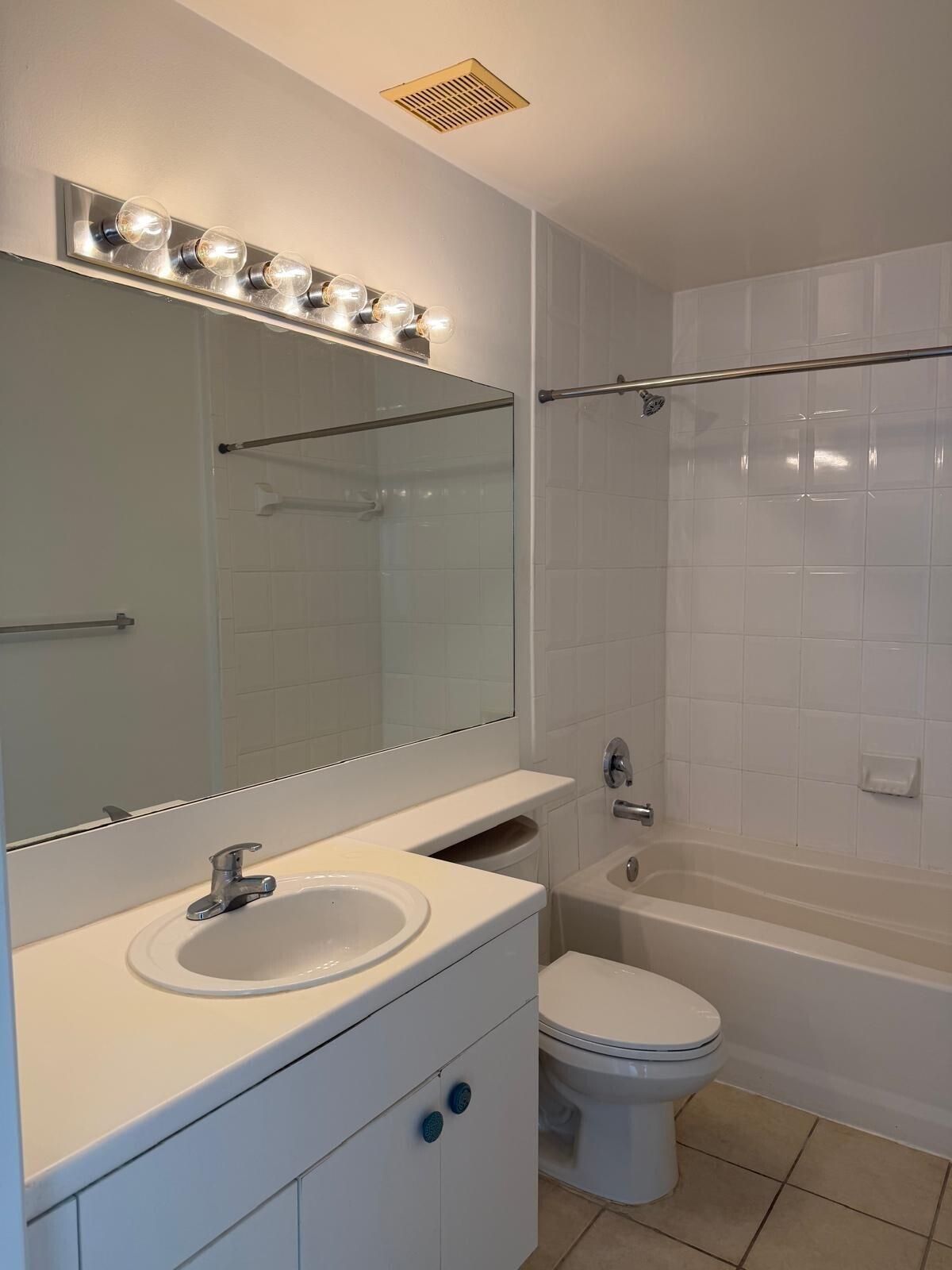 MONTECITO PALM BEACH CONDO - Residential