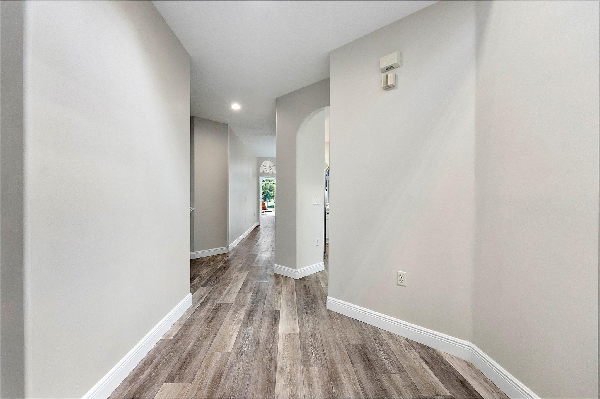 576 W Palm Aire Drive 576