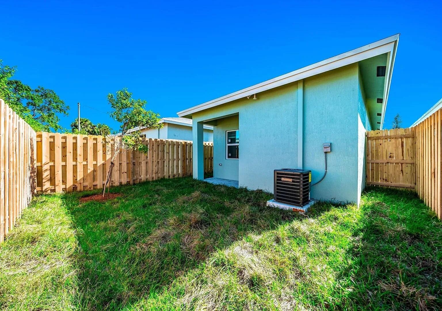 WEST GATE ESTATES NORTHERN - Residential Lease