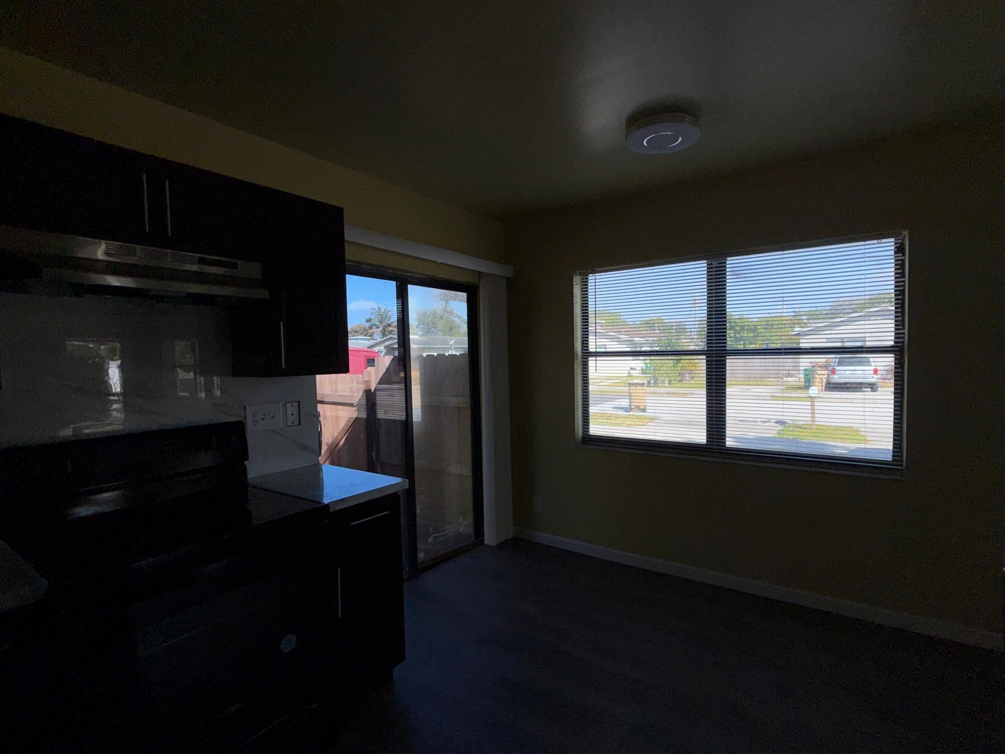 DAVIE HEIGHTS EXTENSION 1 - Residential Lease