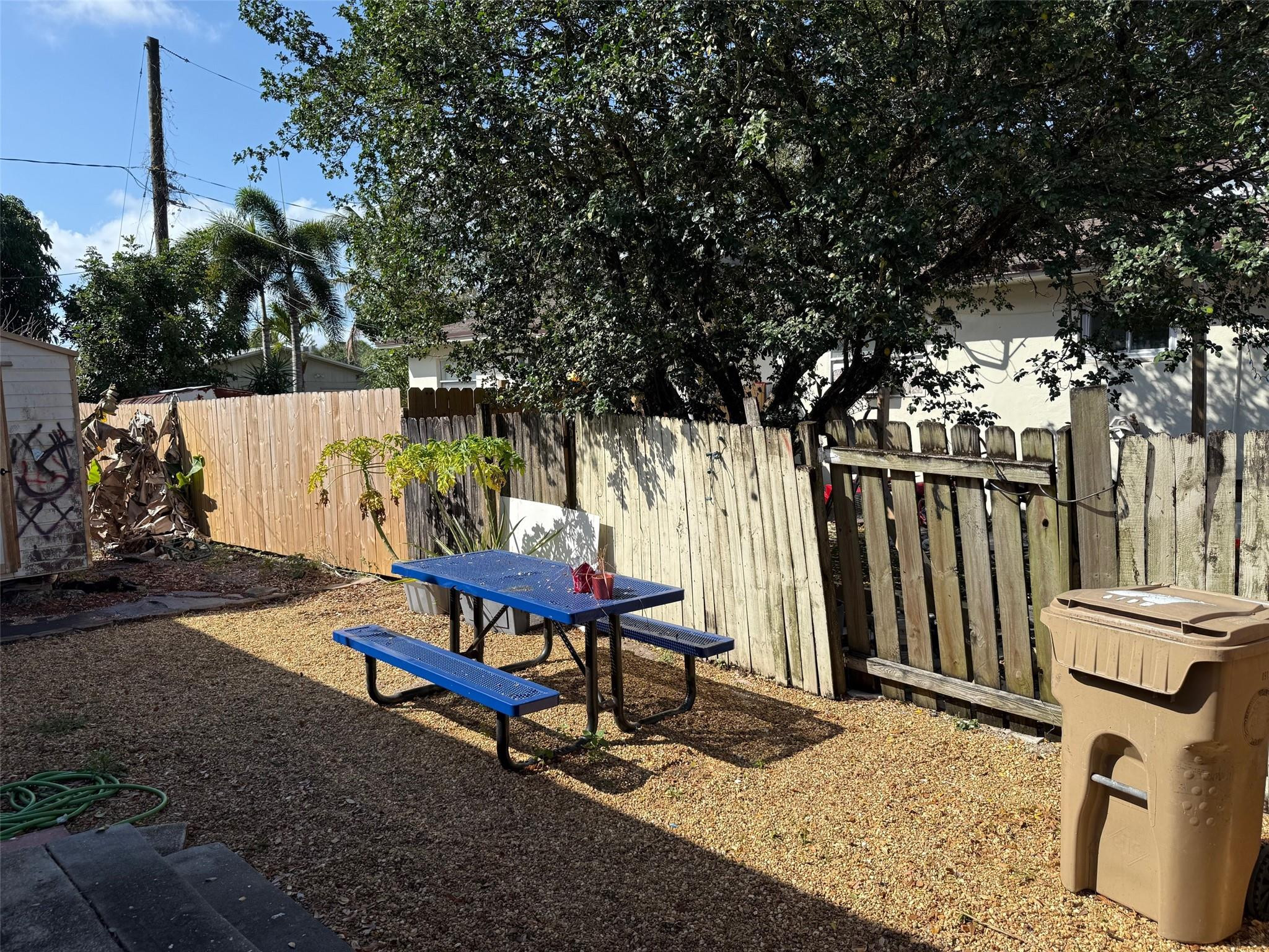 DAVIE HEIGHTS EXTENSION 1 - Residential Lease