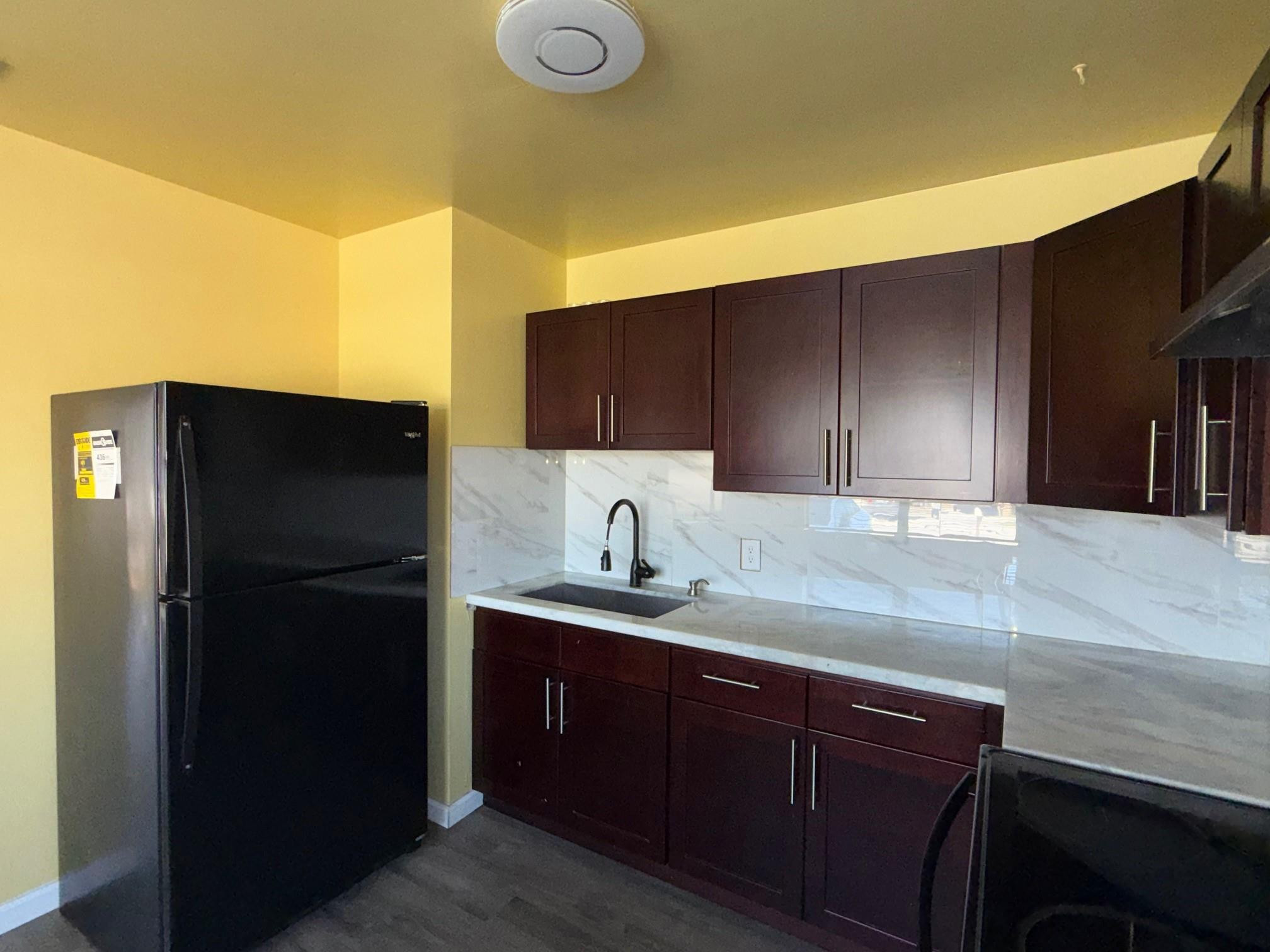 DAVIE HEIGHTS EXTENSION 1 - Residential Lease