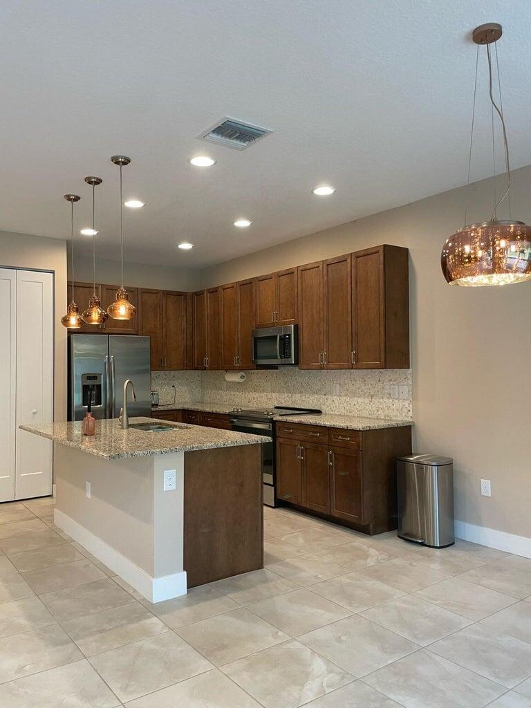 9639 Eagle River Road