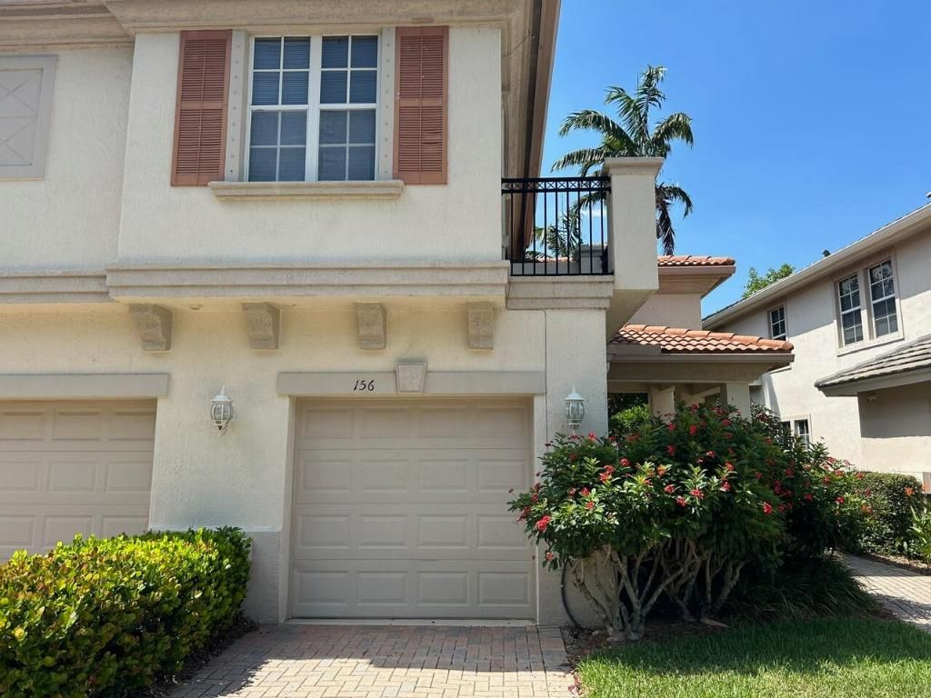 Photo of 156 Evergrene Parkway, Palm Beach Gardens, FL 33410 (MLS # R10991463)