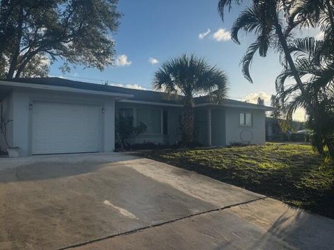 Photo of 4259 Empress Street, Palm Beach Gardens, FL 33410 (MLS # R11160469)