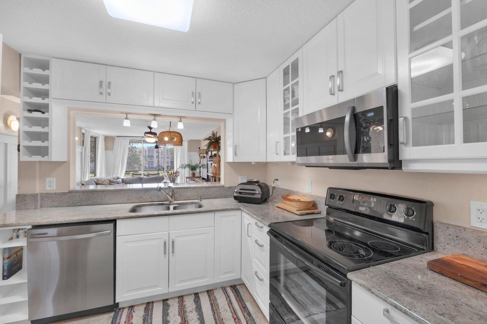 Poinciana #12 Pine Island - Residential Lease