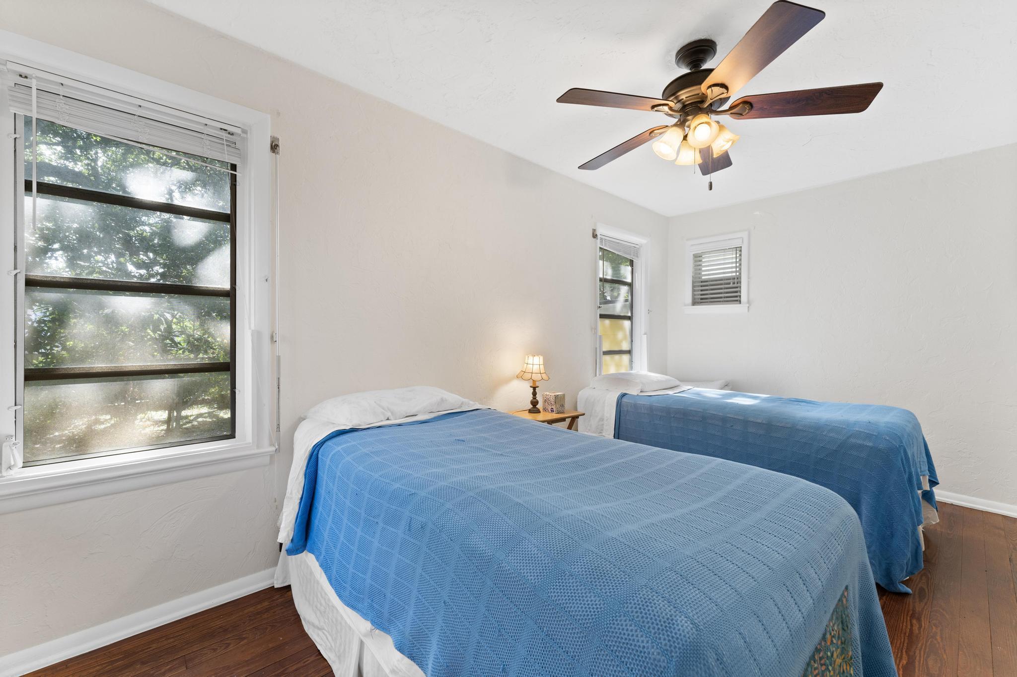 LAKE WORTH TOWN OF - Residential Lease