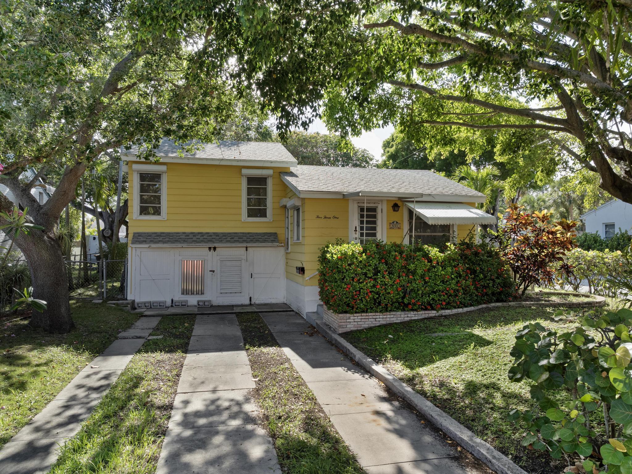 LAKE WORTH TOWN OF - Residential Lease