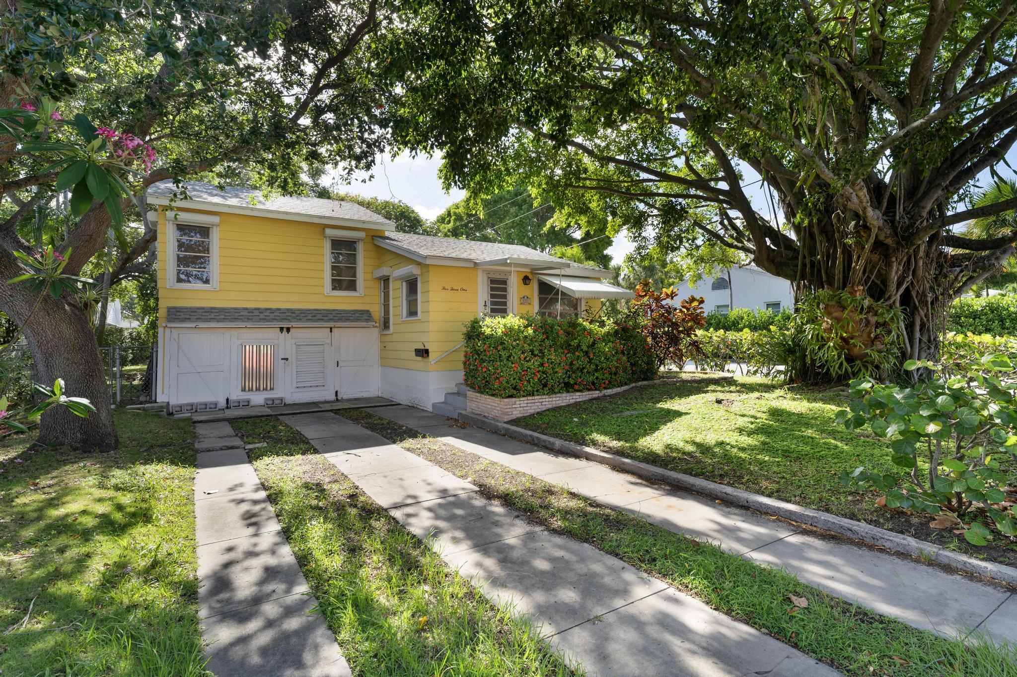 LAKE WORTH TOWN OF - Residential Lease