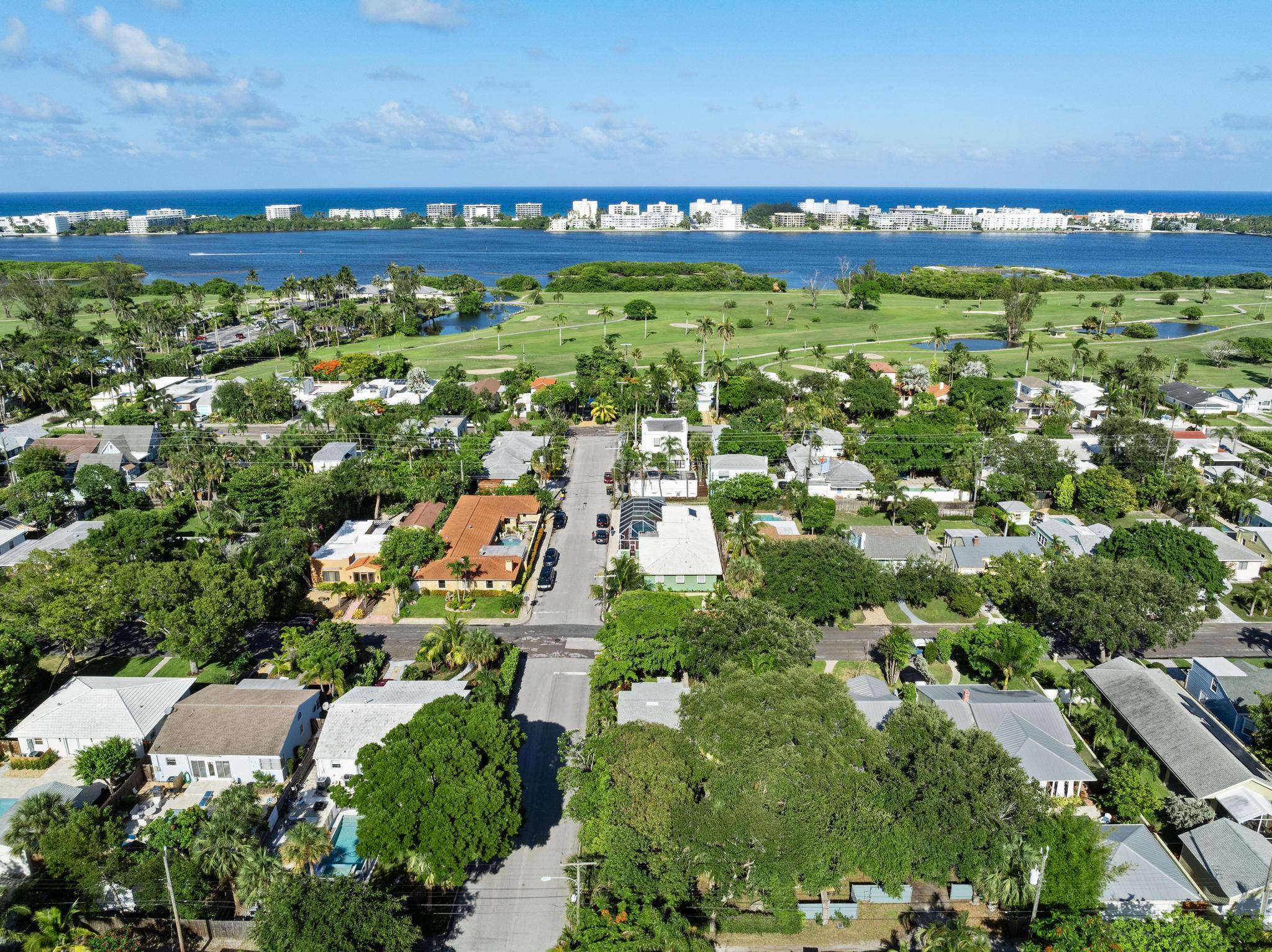 LAKE WORTH TOWN OF - Residential Lease