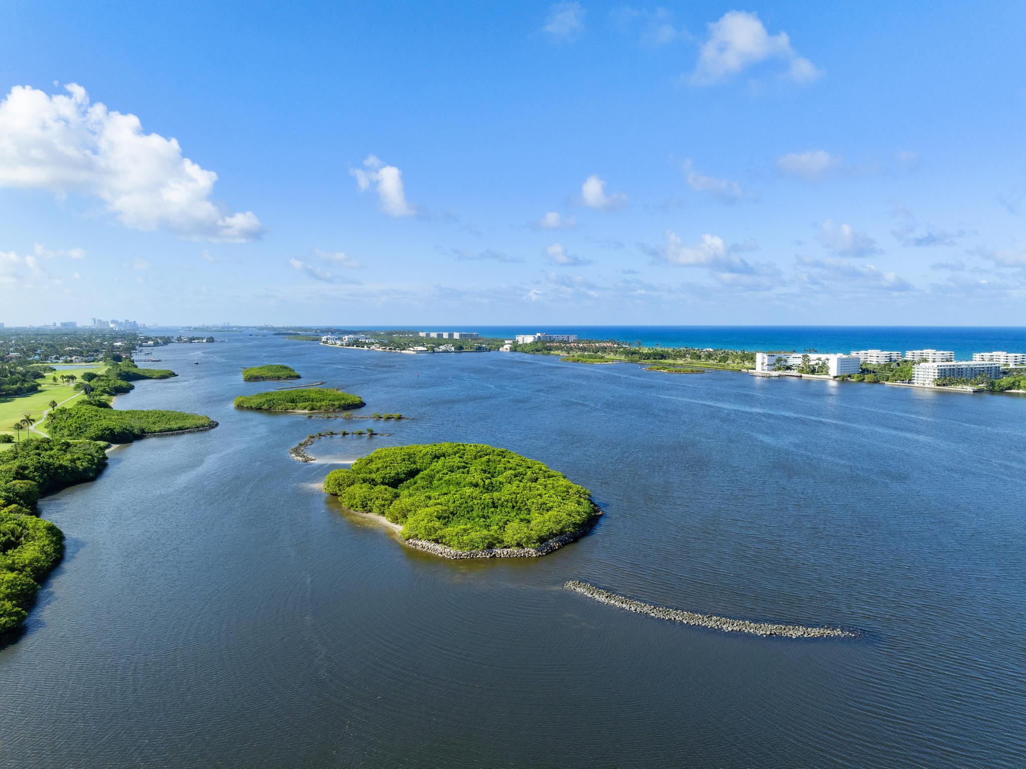 LAKE WORTH TOWN OF - Residential Lease