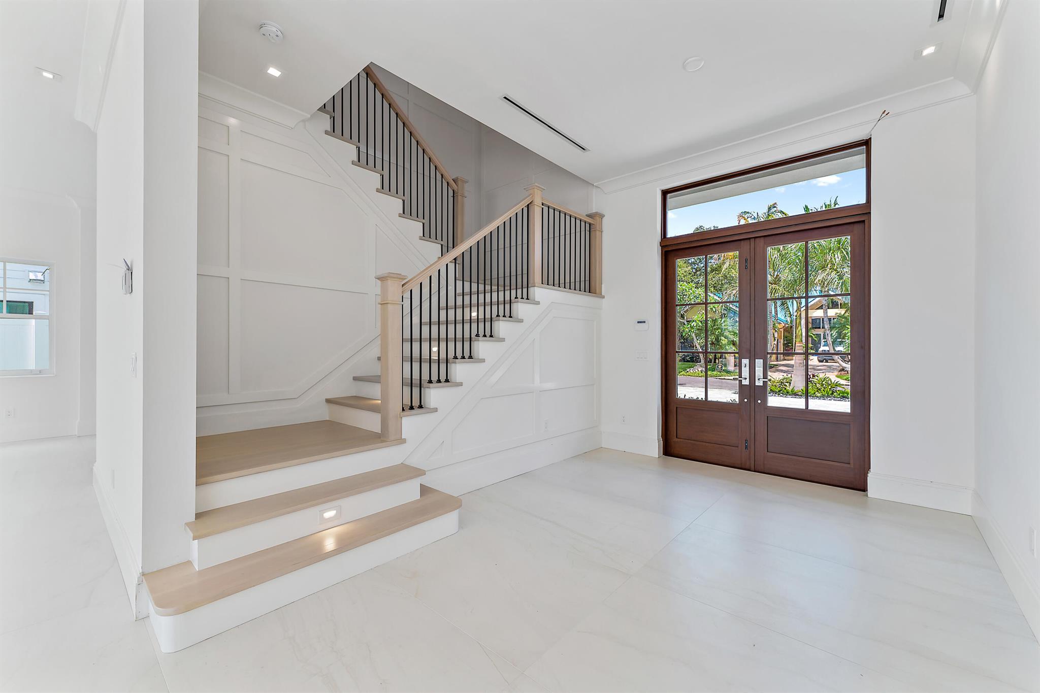 INTRACOASTAL PARK - Residential