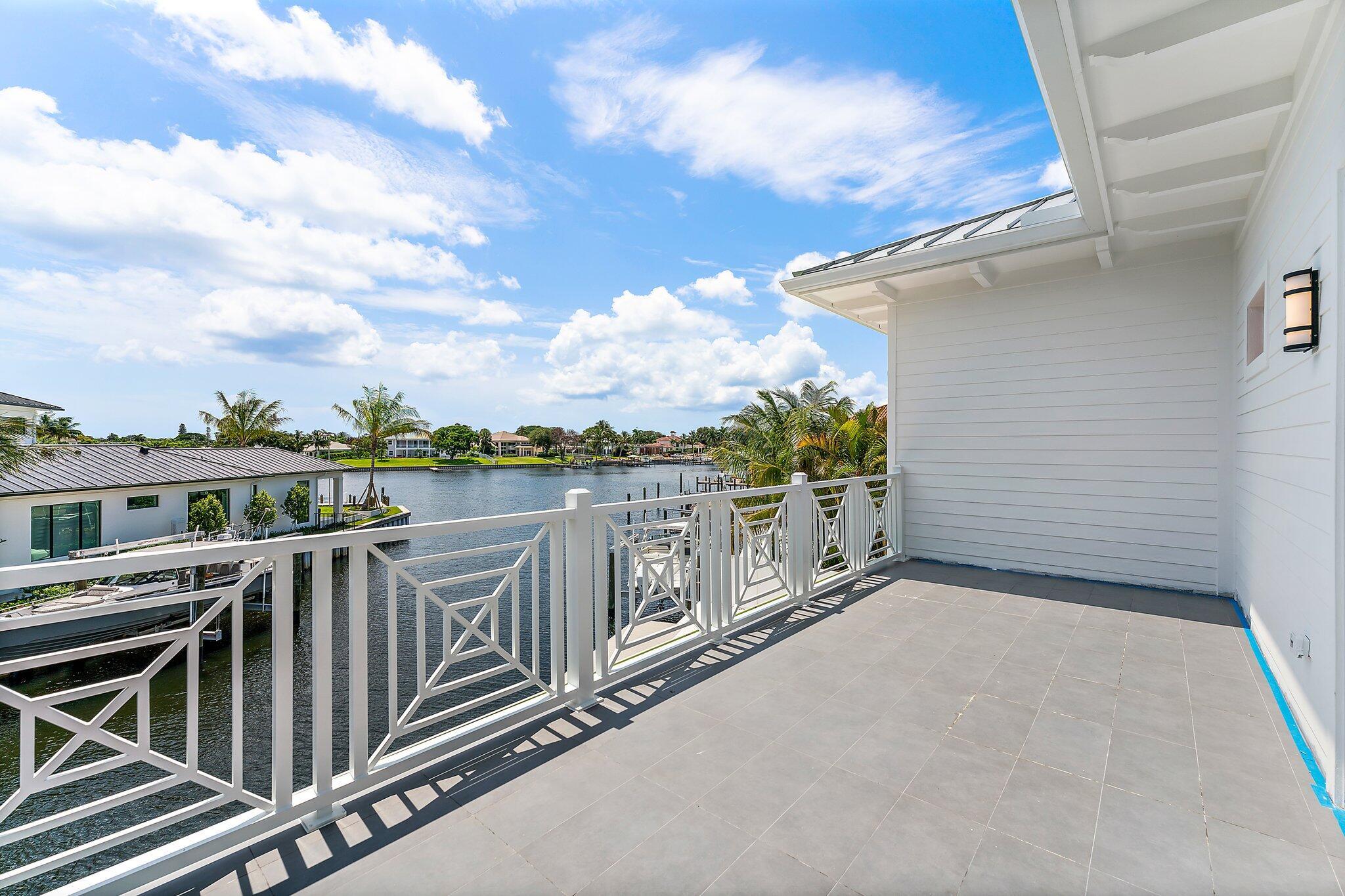 INTRACOASTAL PARK - Residential