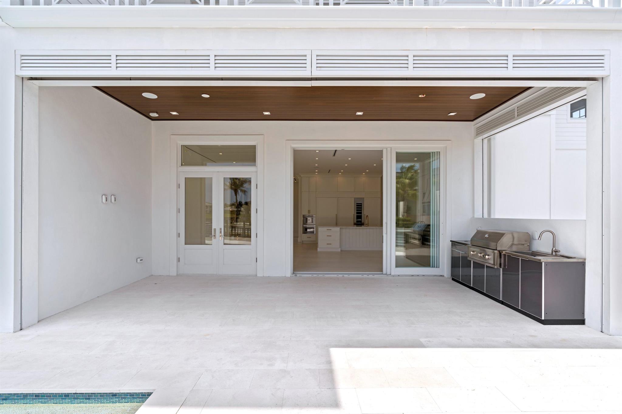 INTRACOASTAL PARK - Residential