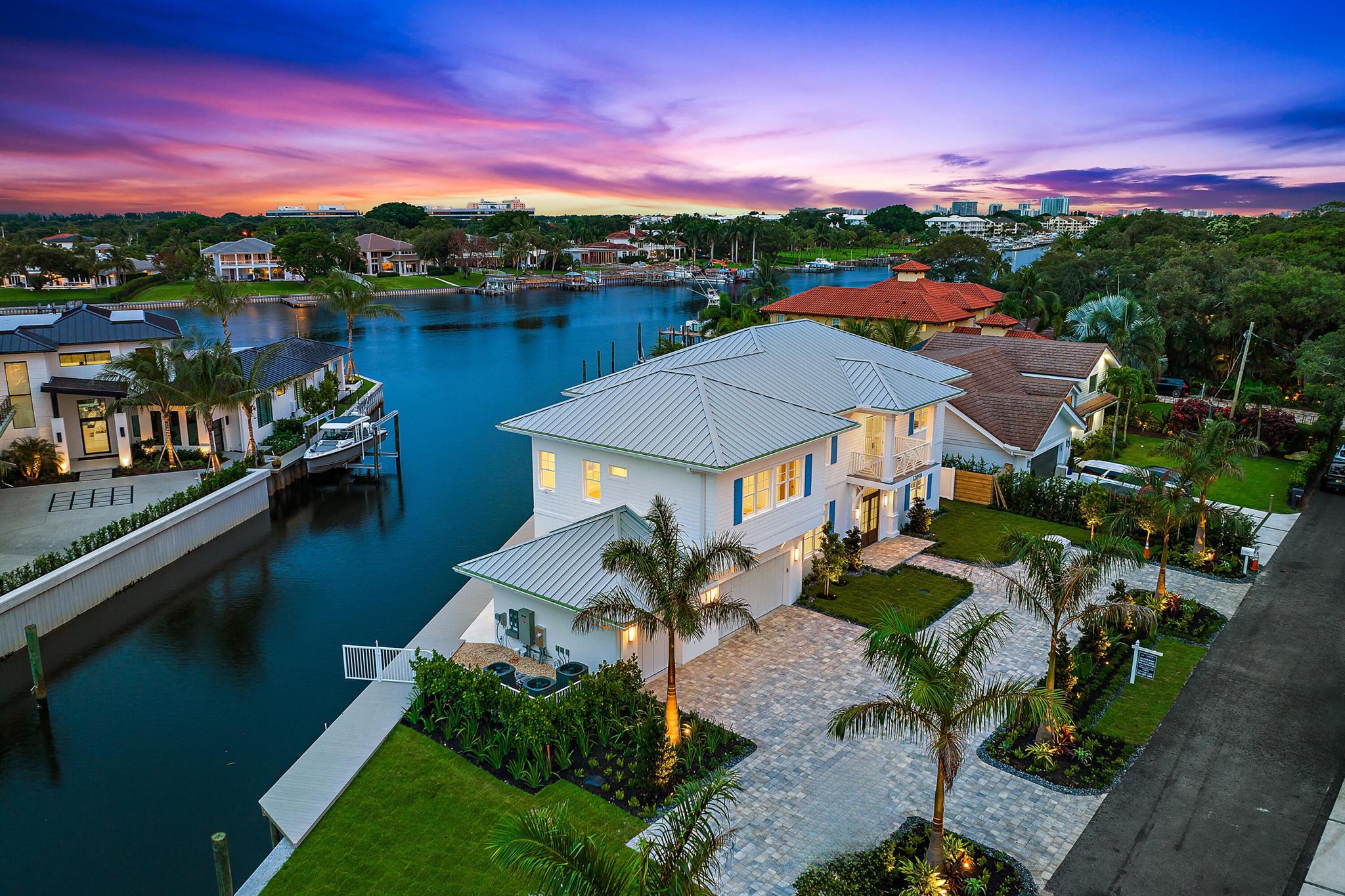 INTRACOASTAL PARK - Residential