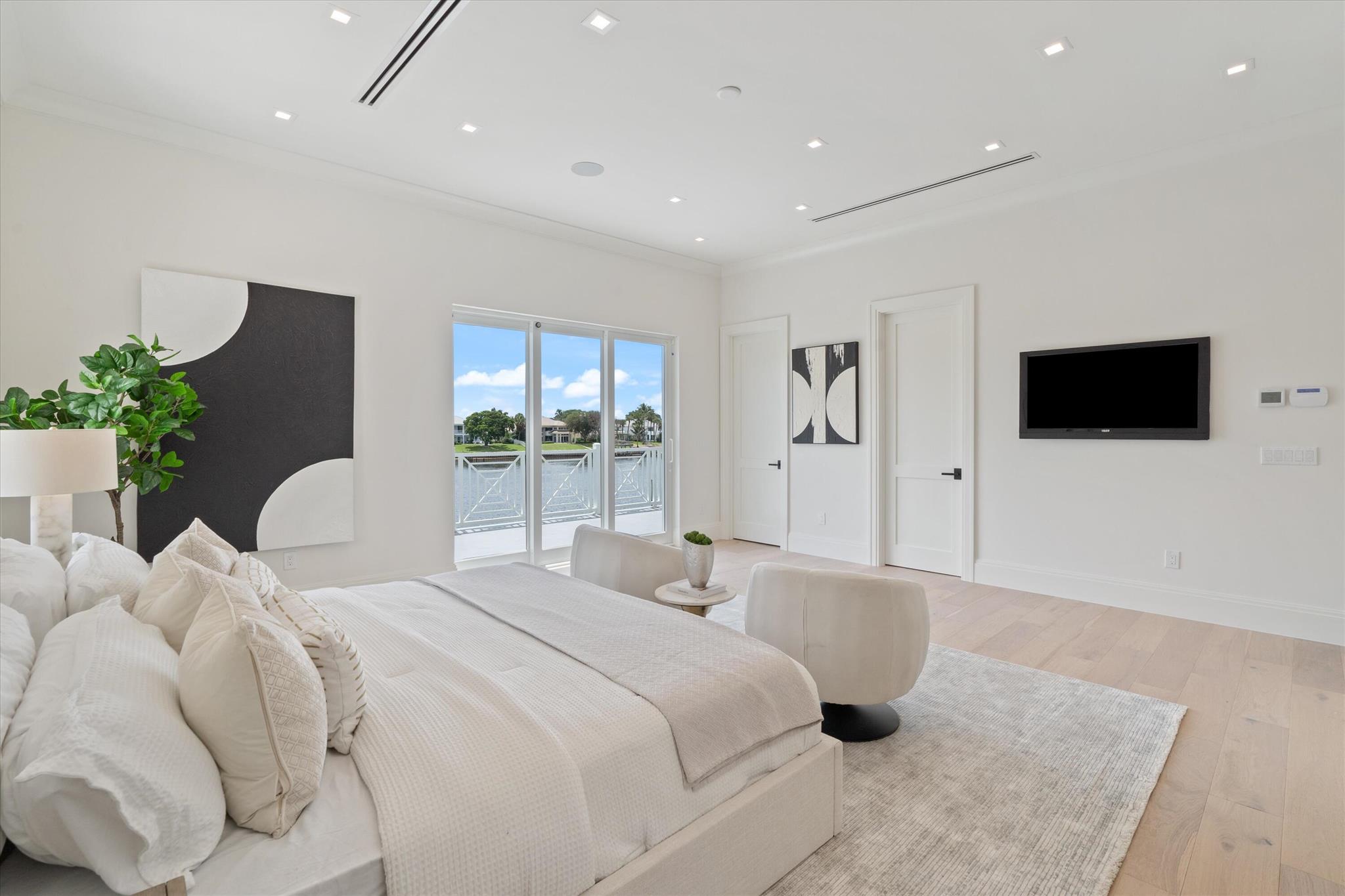 INTRACOASTAL PARK - Residential