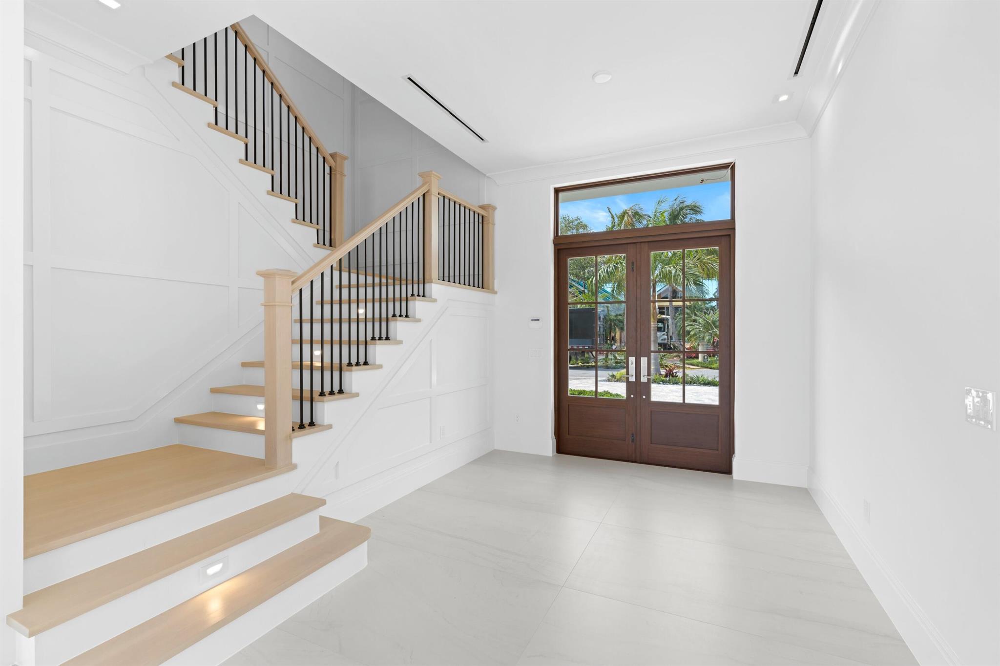 INTRACOASTAL PARK - Residential