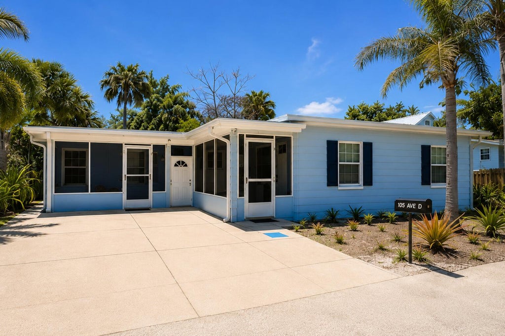Photo of 105 Ave D #Unit A &amp; Unit B, Fort Pierce, FL 34950 (MLS # B26028003)