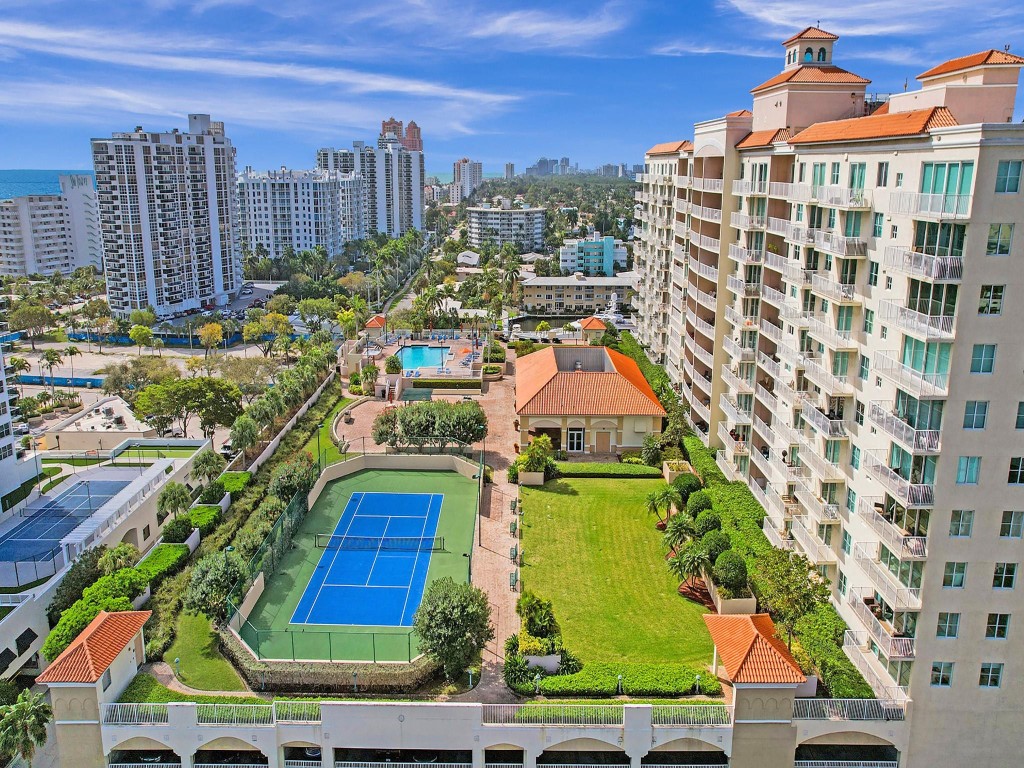 Tides at Bridgeside - Residential