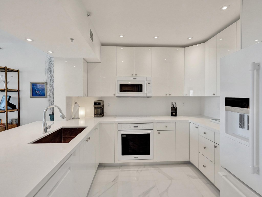 Tides at Bridgeside - Residential