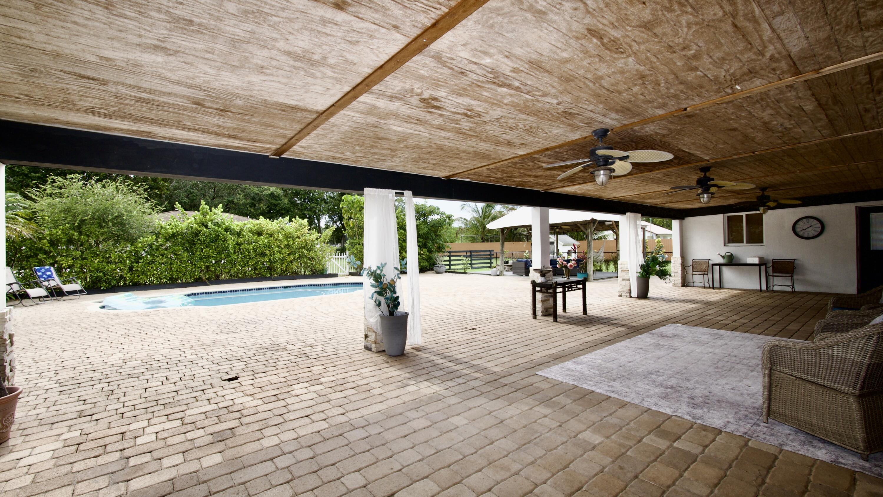 Fla Fruit Lands Co Sub 1 - Residential