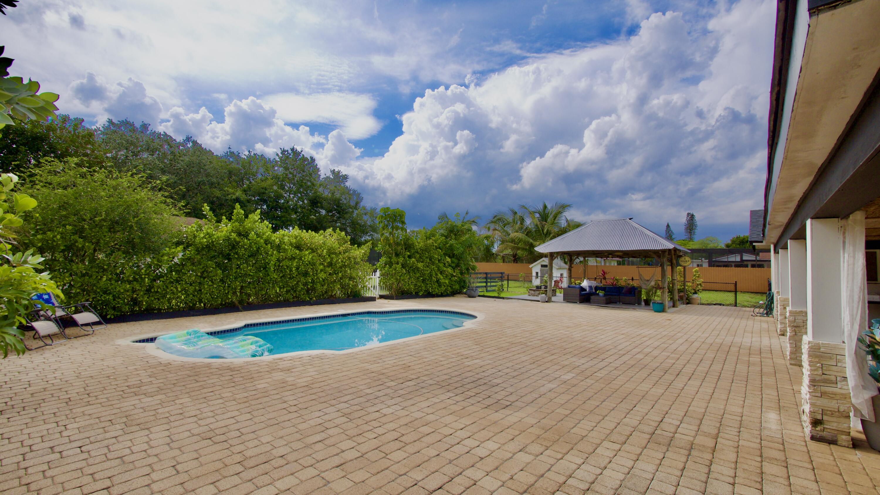 Fla Fruit Lands Co Sub 1 - Residential