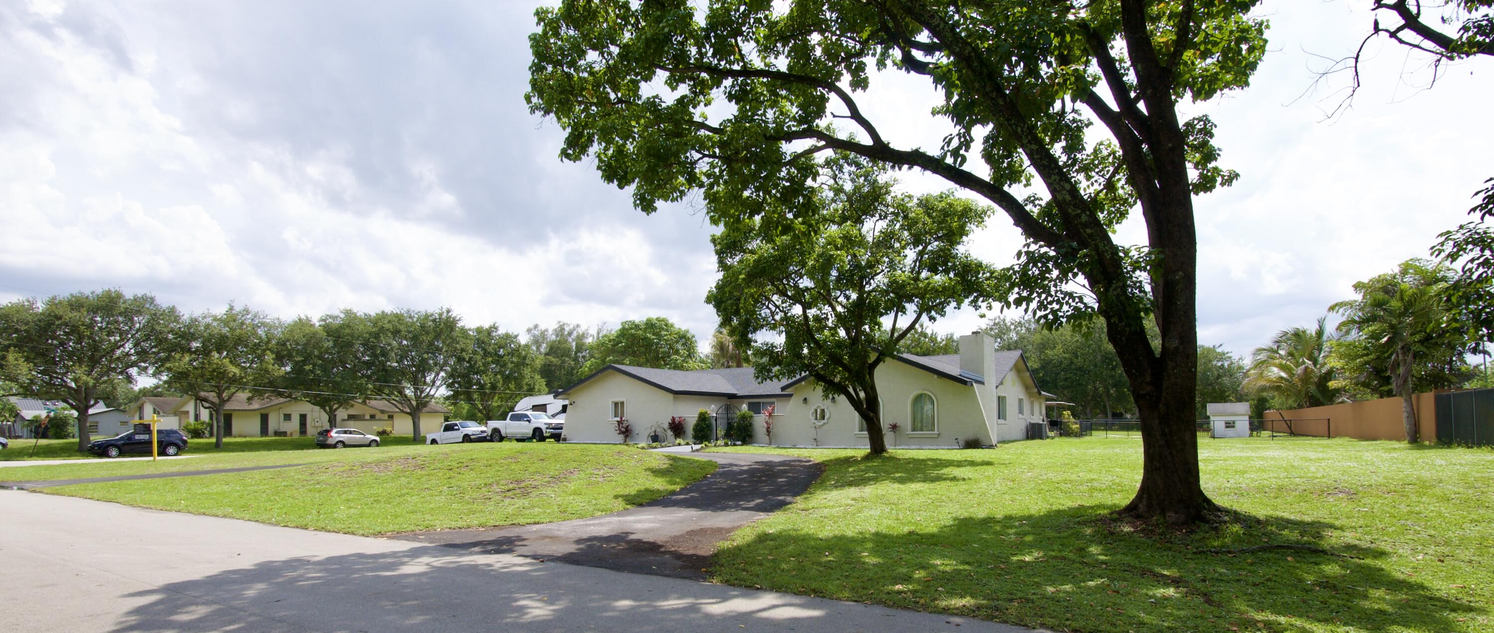 Fla Fruit Lands Co Sub 1 - Residential