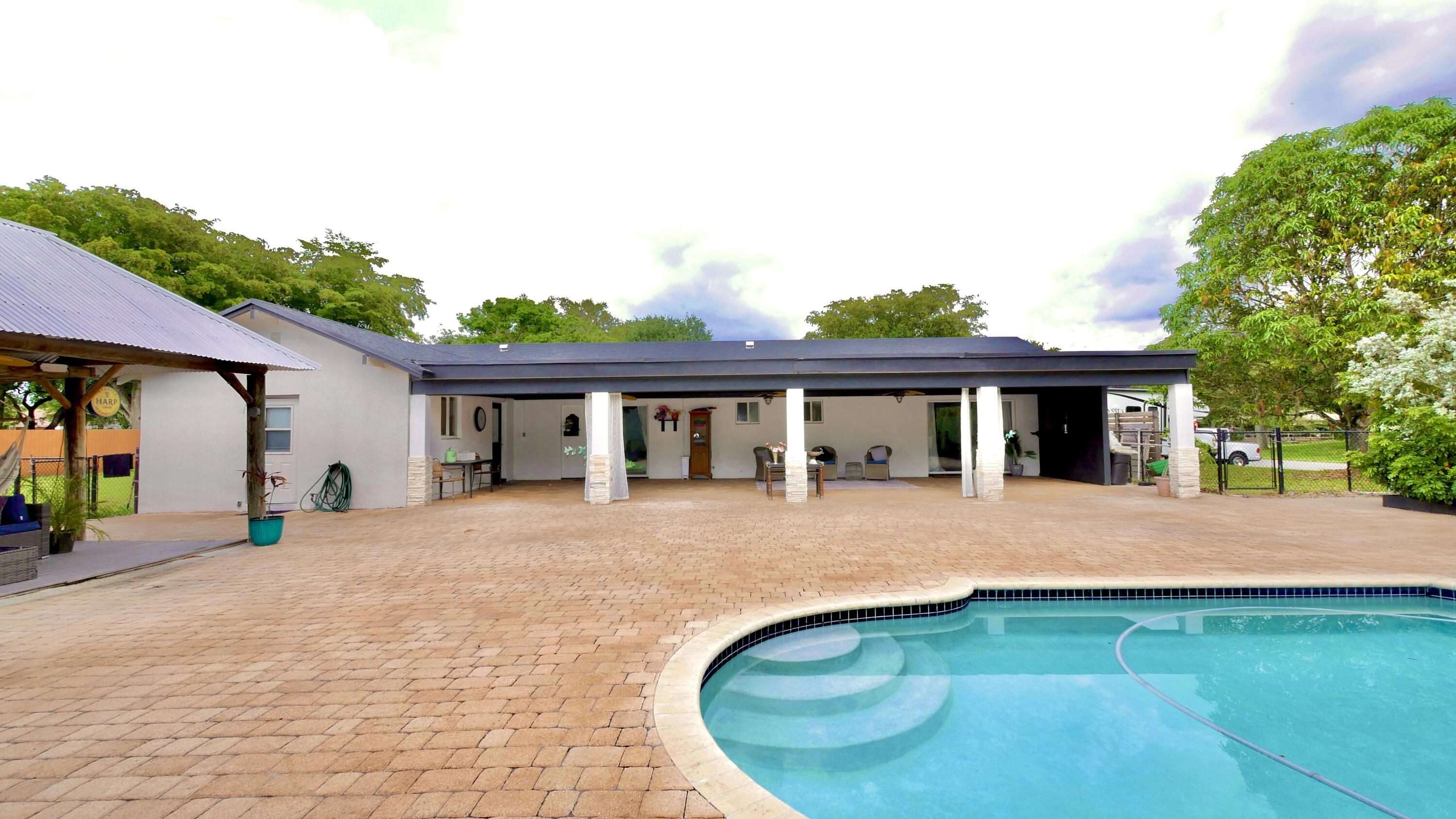 Fla Fruit Lands Co Sub 1 - Residential