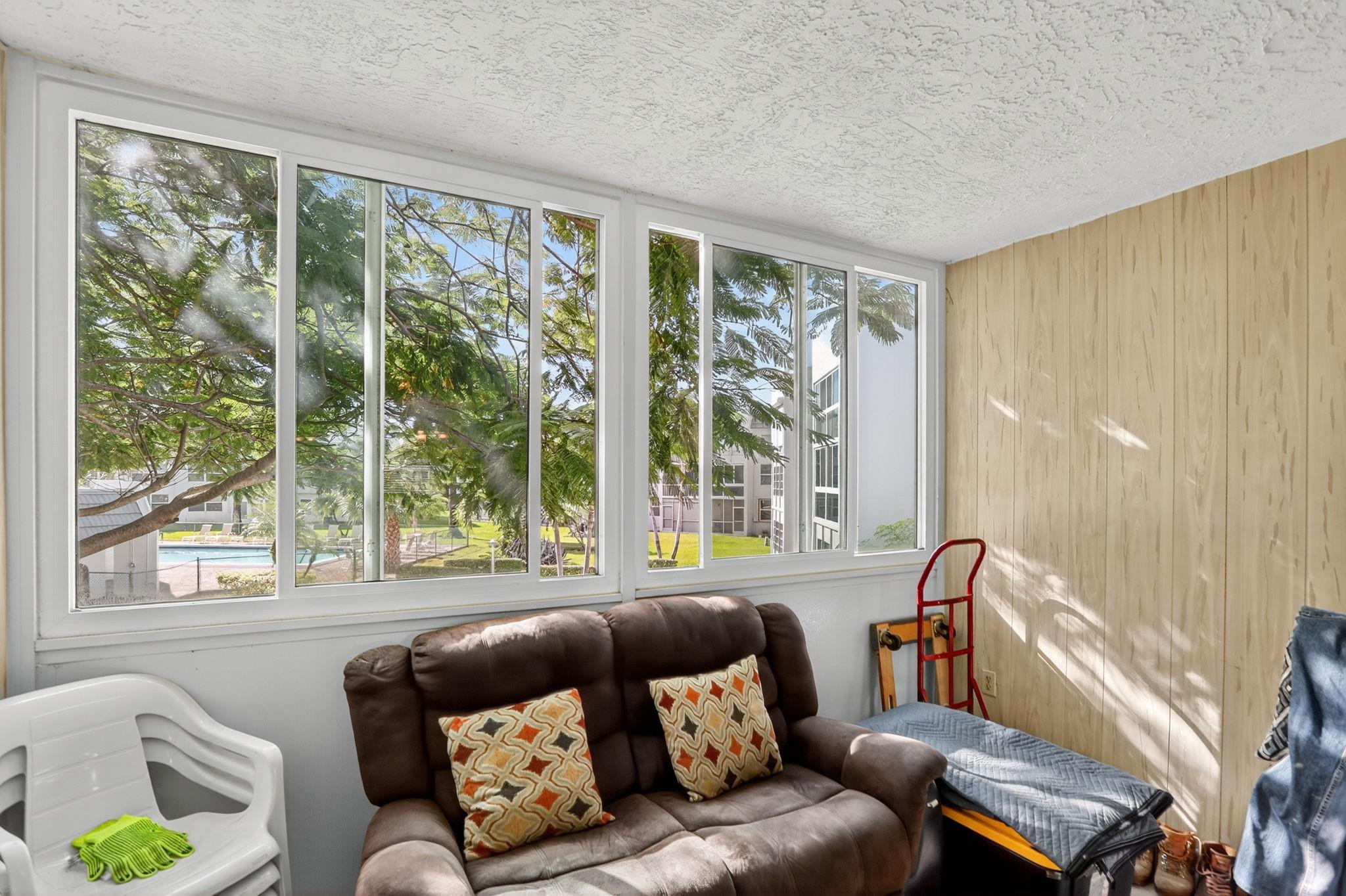 Royal Park Gardens - Residential