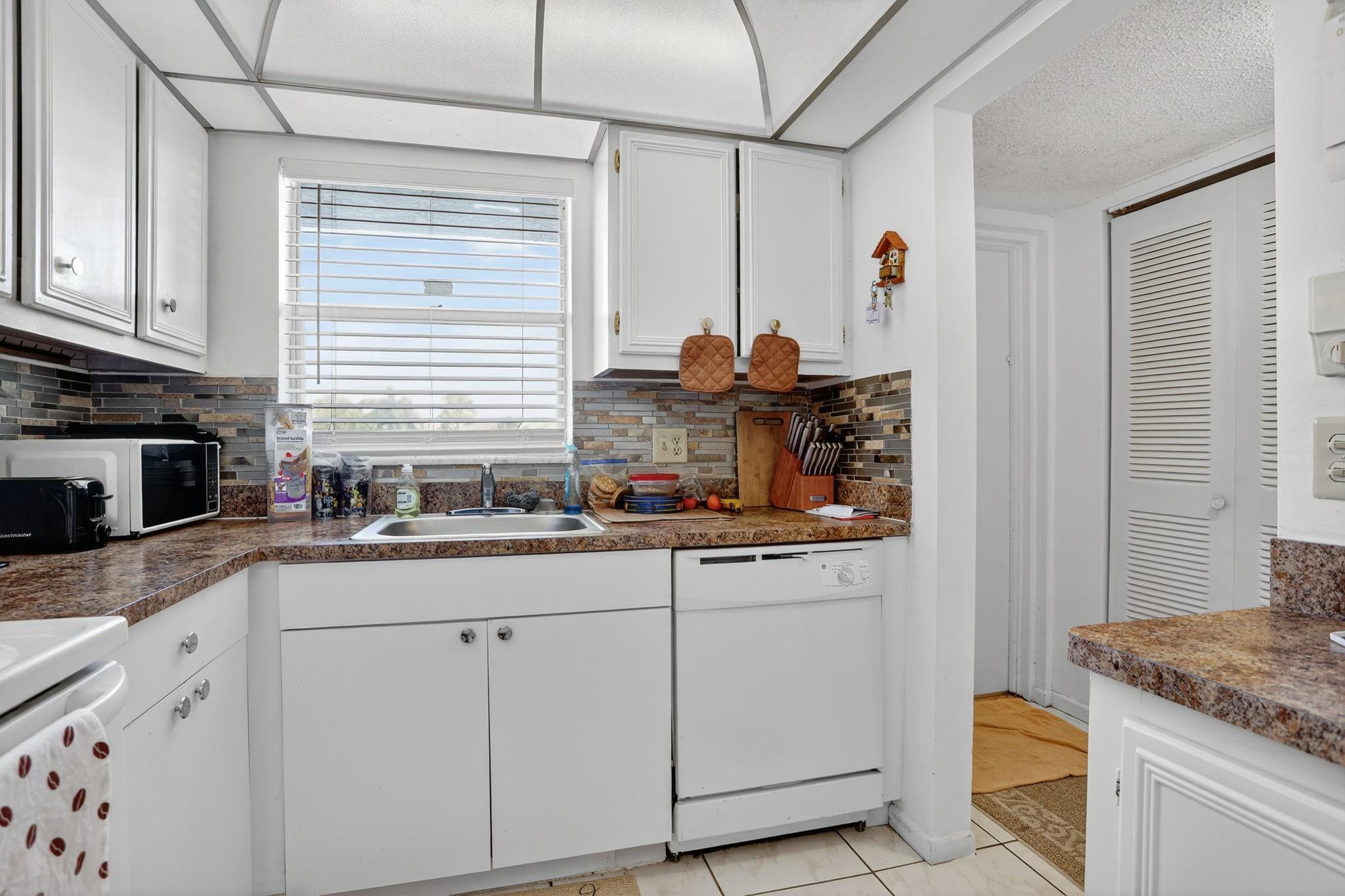 Royal Park Gardens - Residential