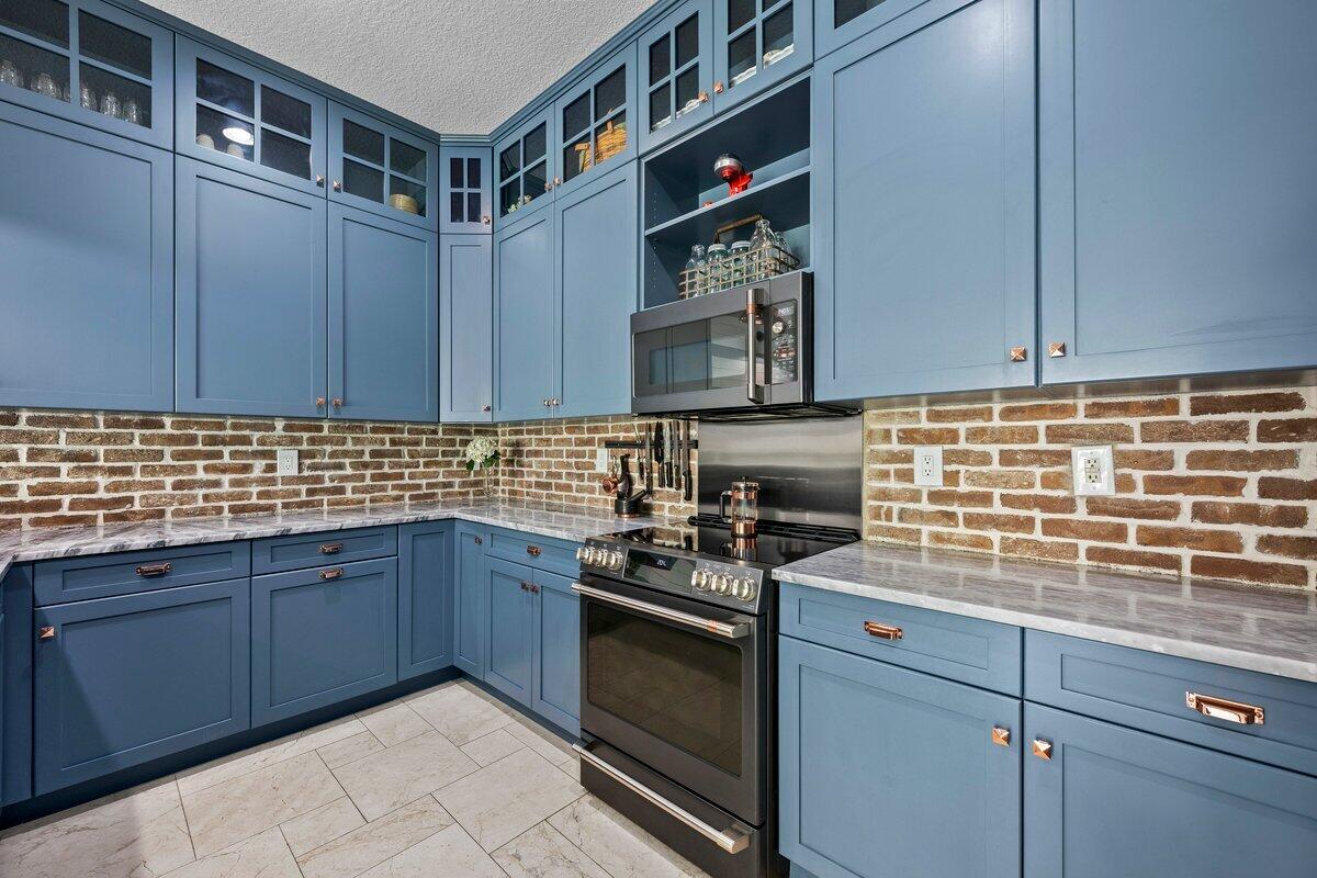 ROYAL ATLANTIC IN DELRAY BEACH CONDO - Residential